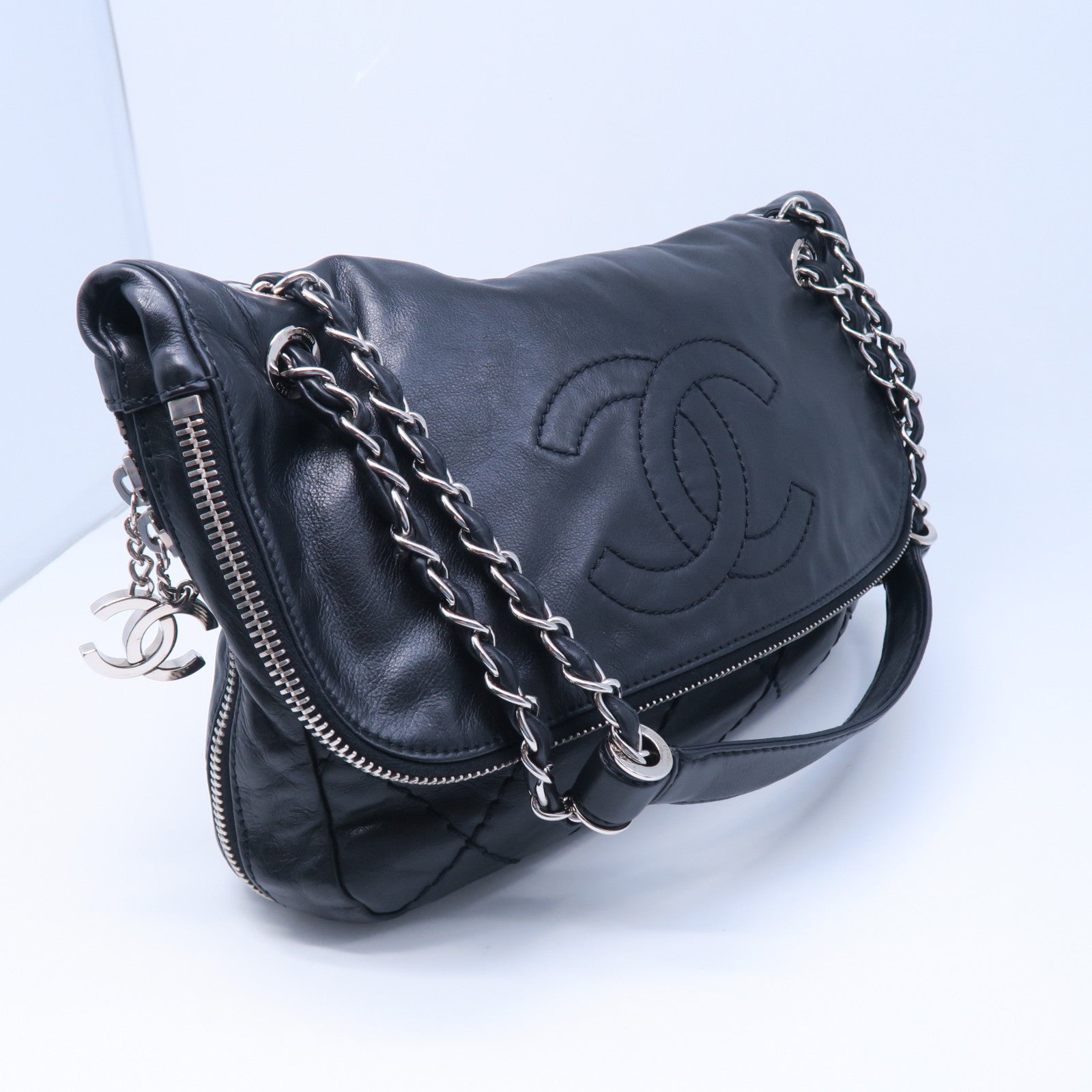 CHANEL 菱格牛皮皮革Chain Shoulder銀扣鏈牖肩背袋黑色