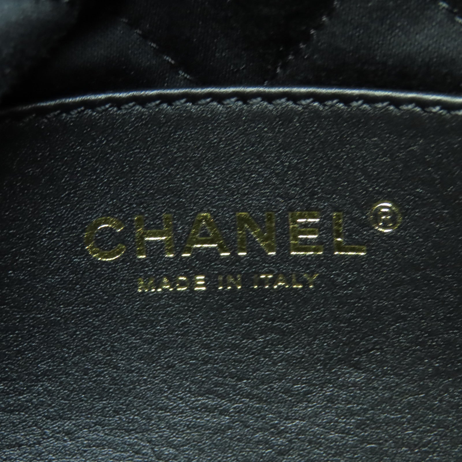 CHANEL 菱格牛皮皮革Mini 22金扣手挽肩背兩用袋黑色