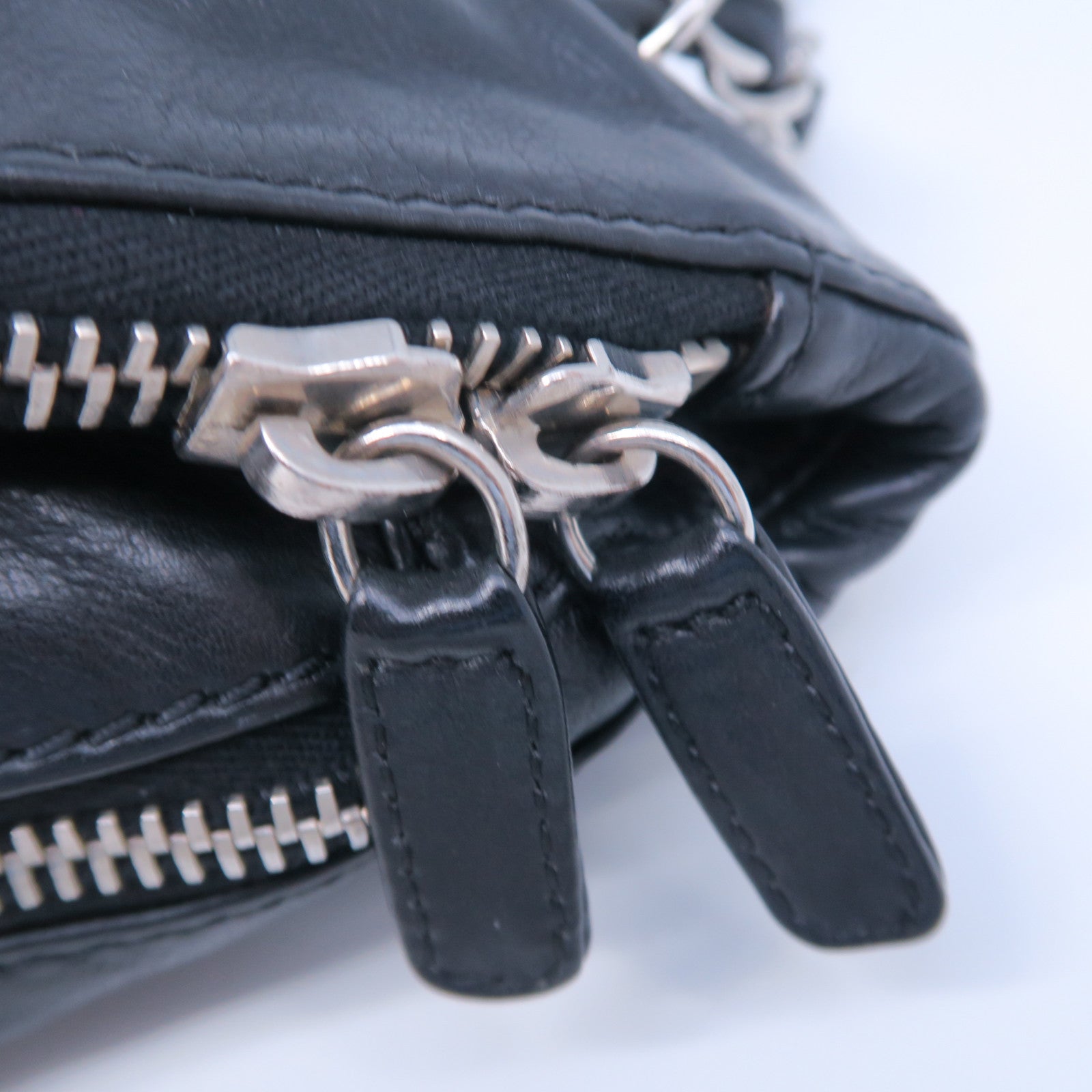 CHANEL 菱格牛皮皮革Chain Shoulder銀扣鏈牖肩背袋黑色
