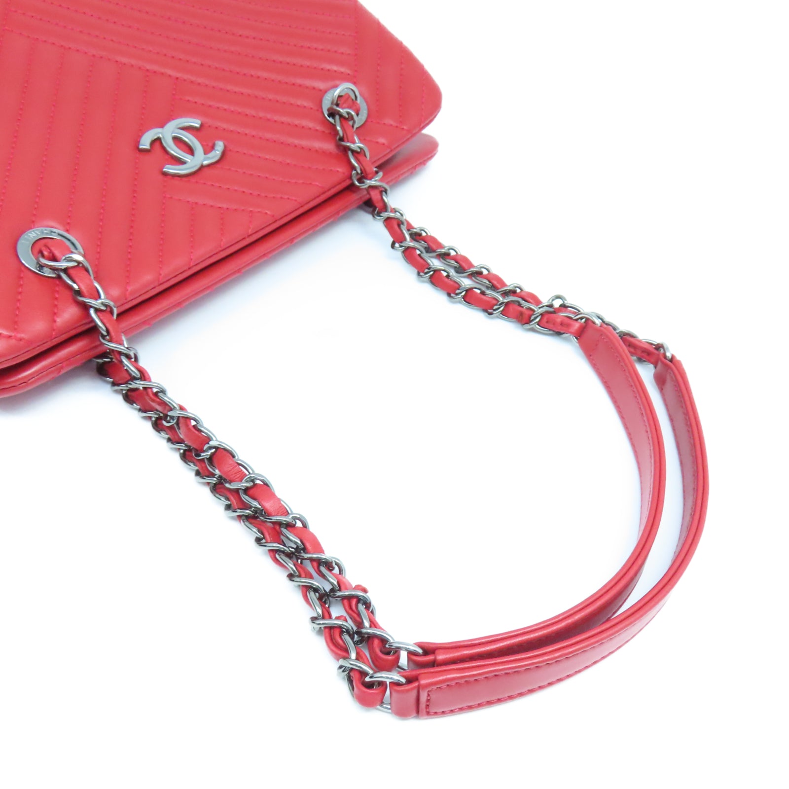 CHANEL 菱格牛皮皮革Chain Shoulder銀扣鏈帶肩背袋紅色
