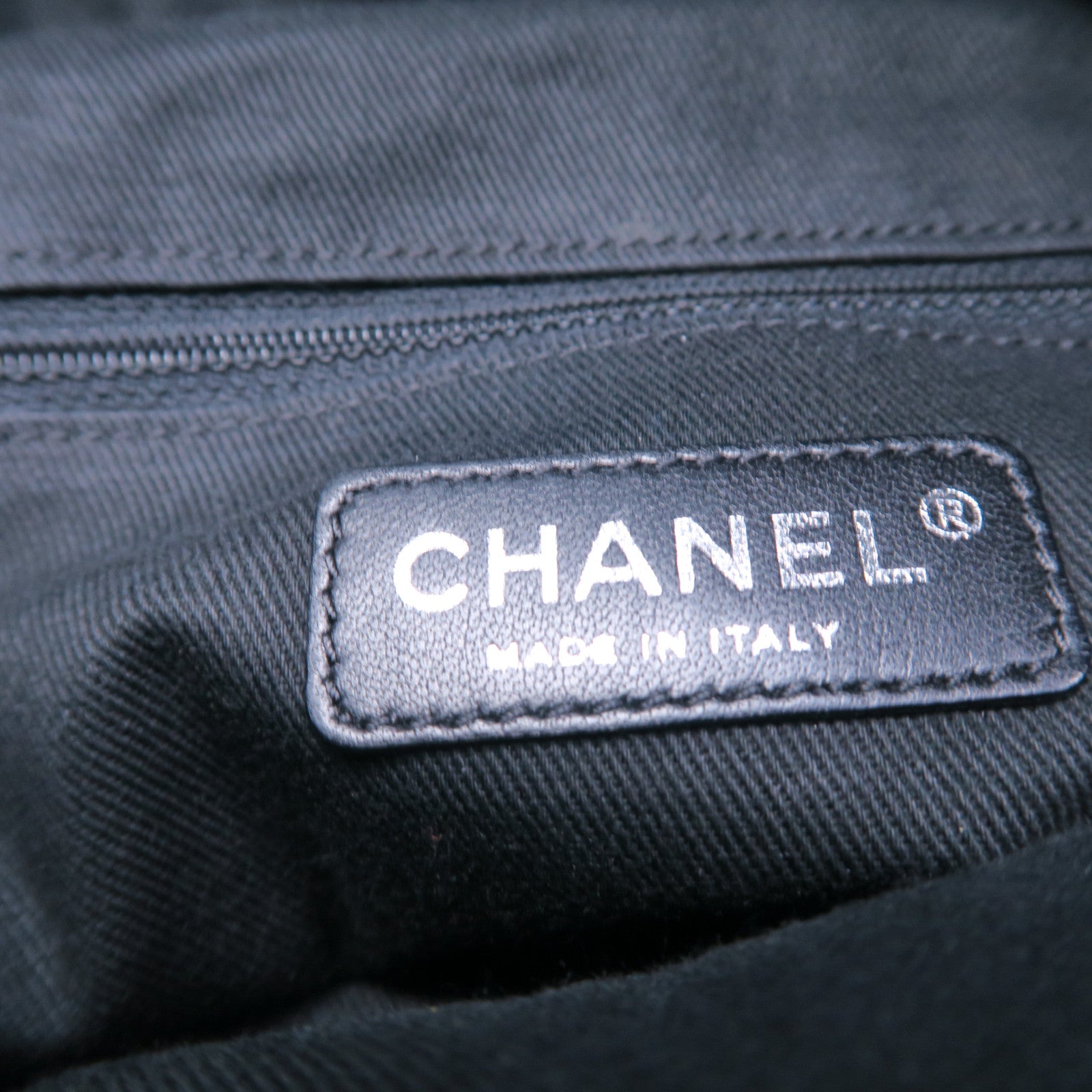 CHANEL 菱格牛皮皮革Chain Shoulder銀扣鏈牖肩背袋黑色