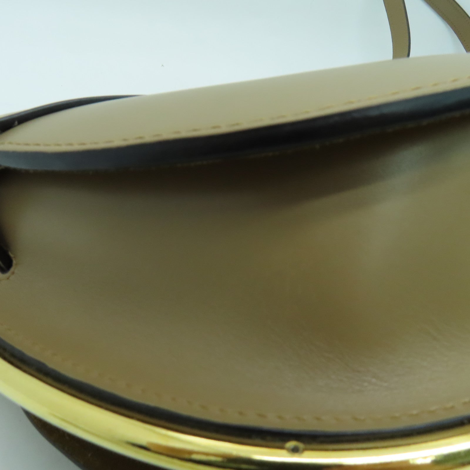 LOEWE 牛皮皮革Gate金扣肩背袋啡色