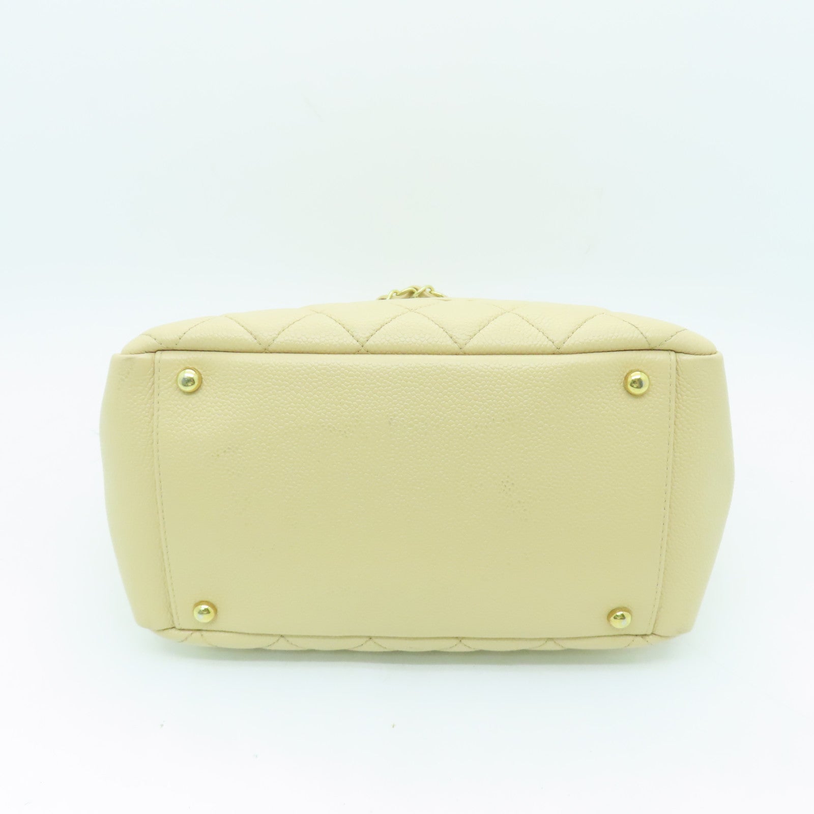 CHANEL 菱格Caviar皮革Chain Shoulder Bag金扣鏈帶肩背袋米色
