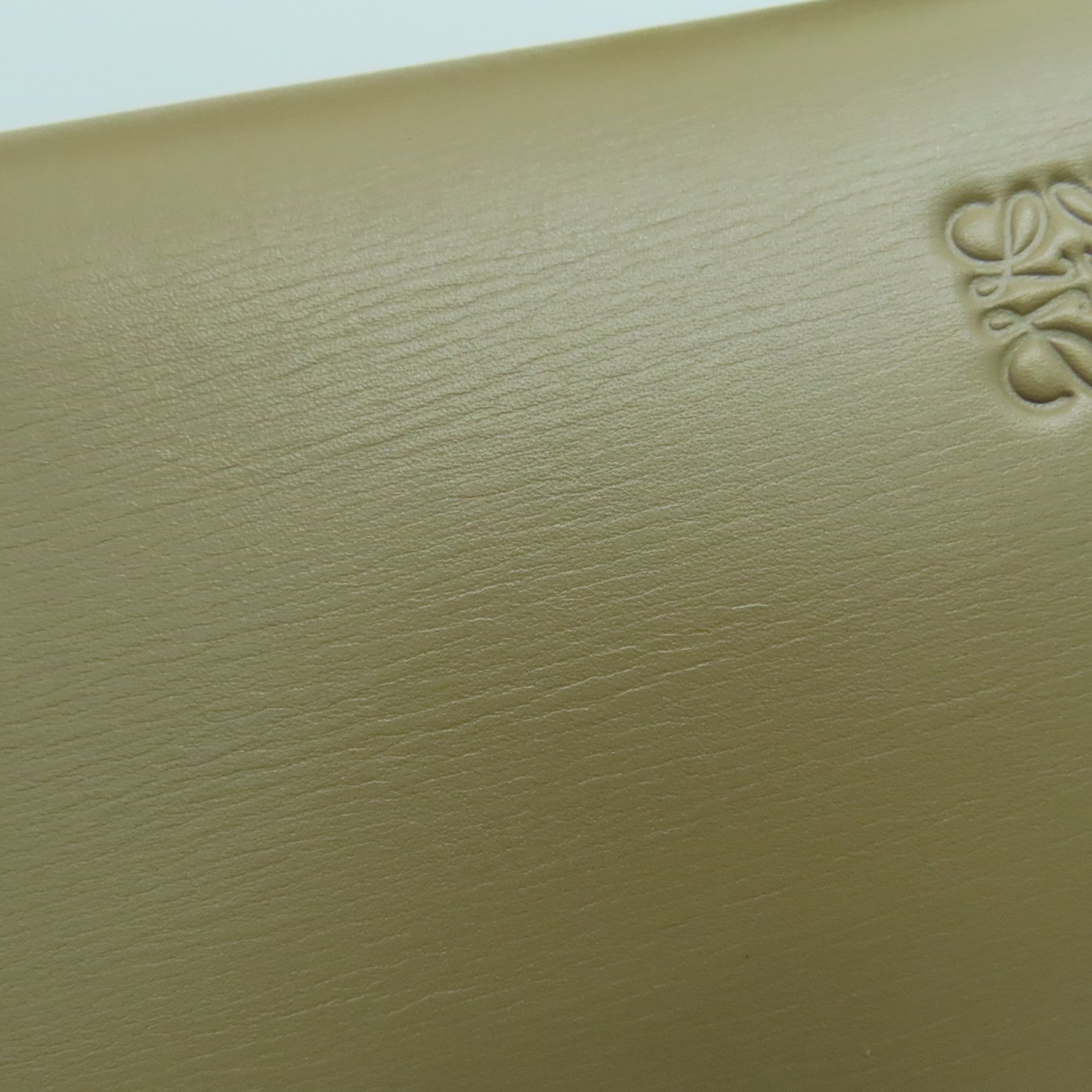 LOEWE 牛皮皮革Gate金扣肩背袋啡色