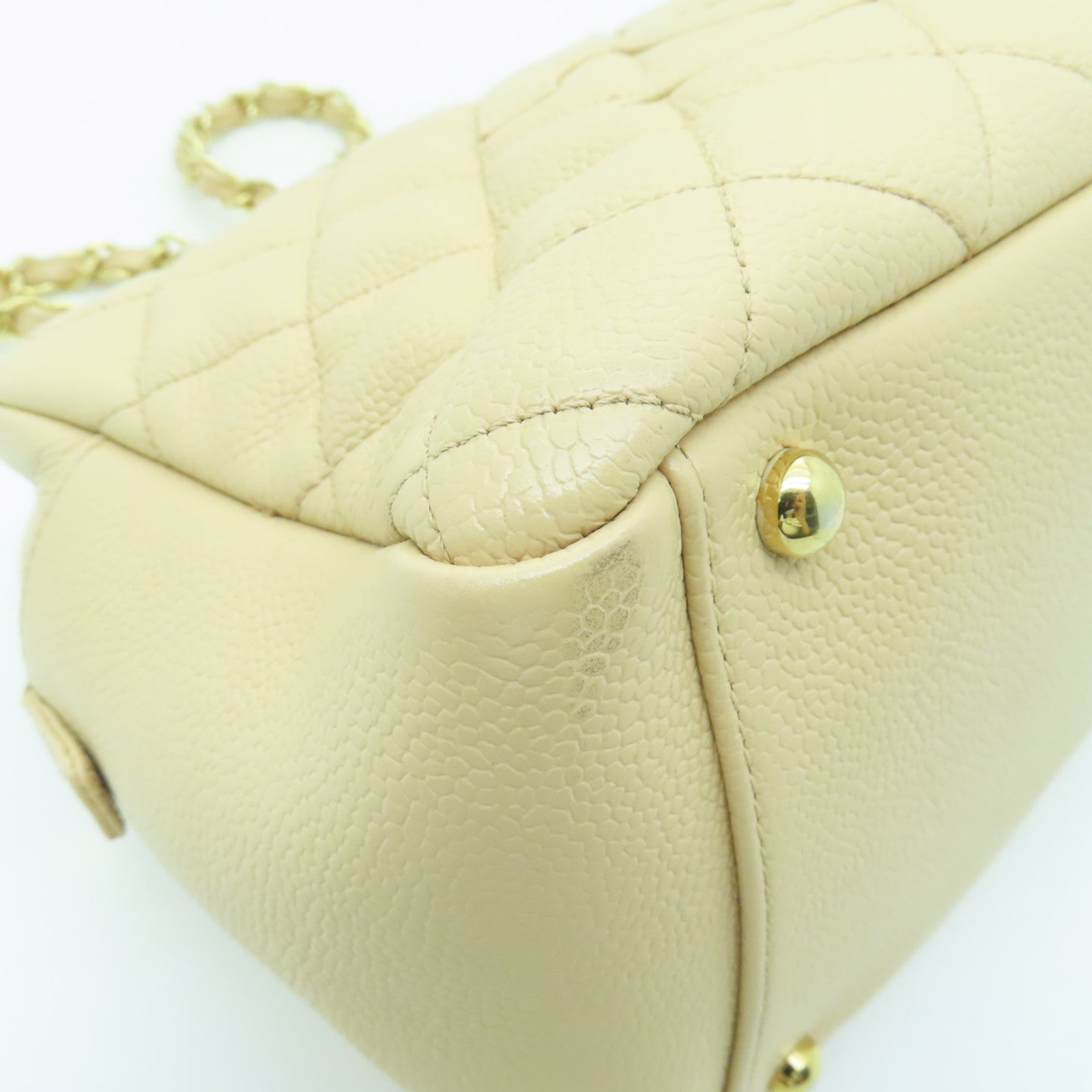 CHANEL 菱格Caviar皮革Chain Shoulder Bag金扣鏈帶肩背袋米色