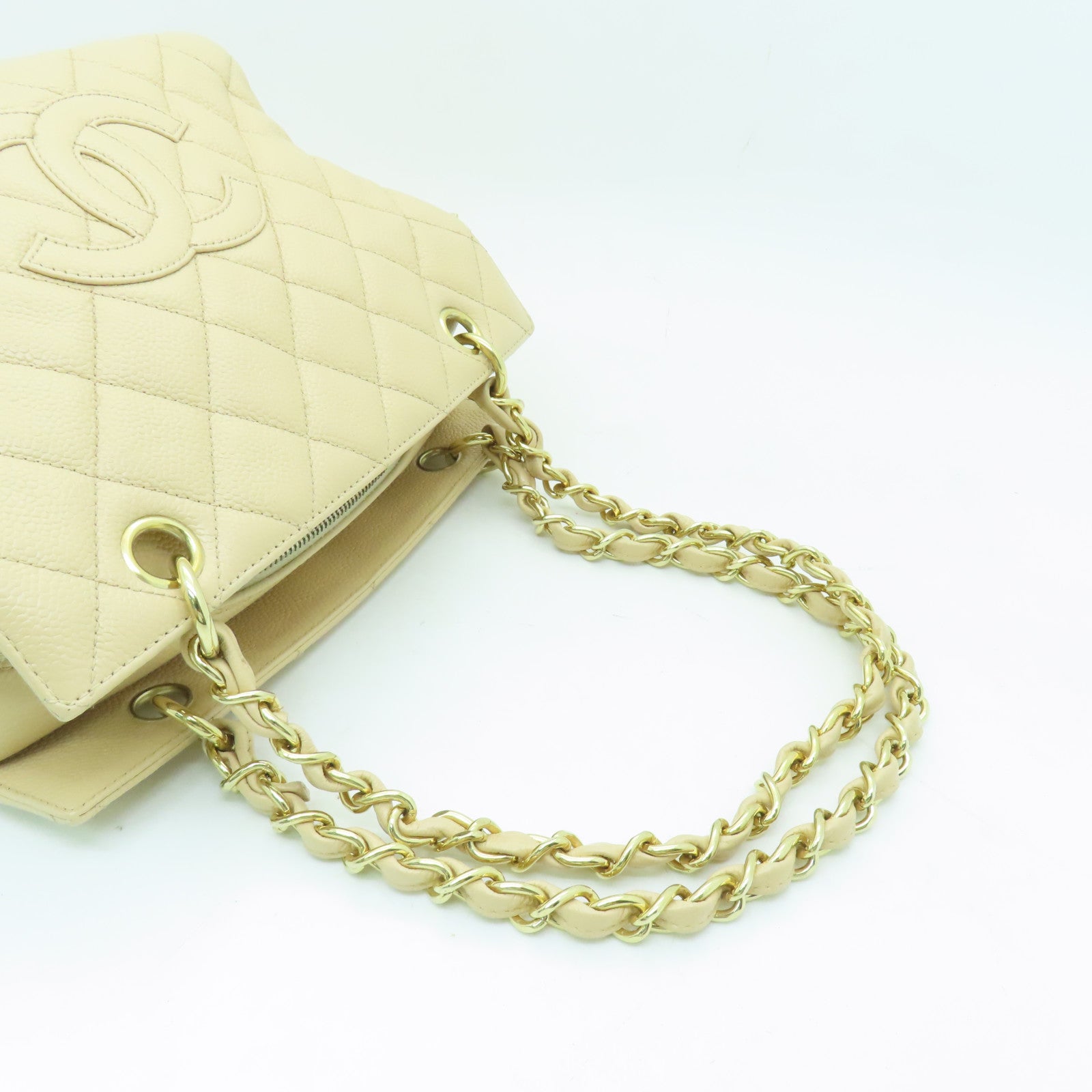 CHANEL 菱格Caviar皮革Chain Shoulder Bag金扣鏈帶肩背袋米色