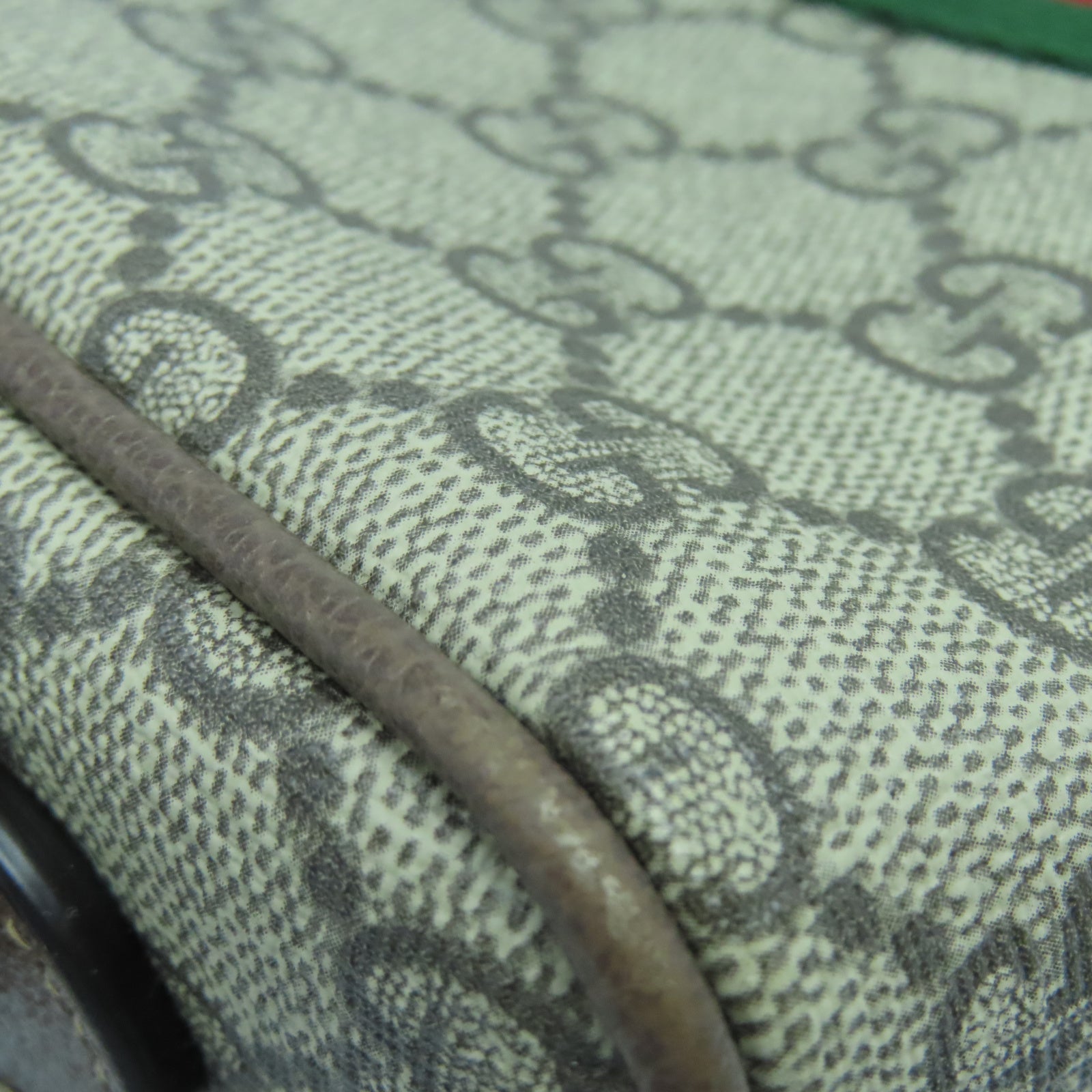 GUCCI 塗層帆布Ophidia GG Supreme金扣肩背袋棕色