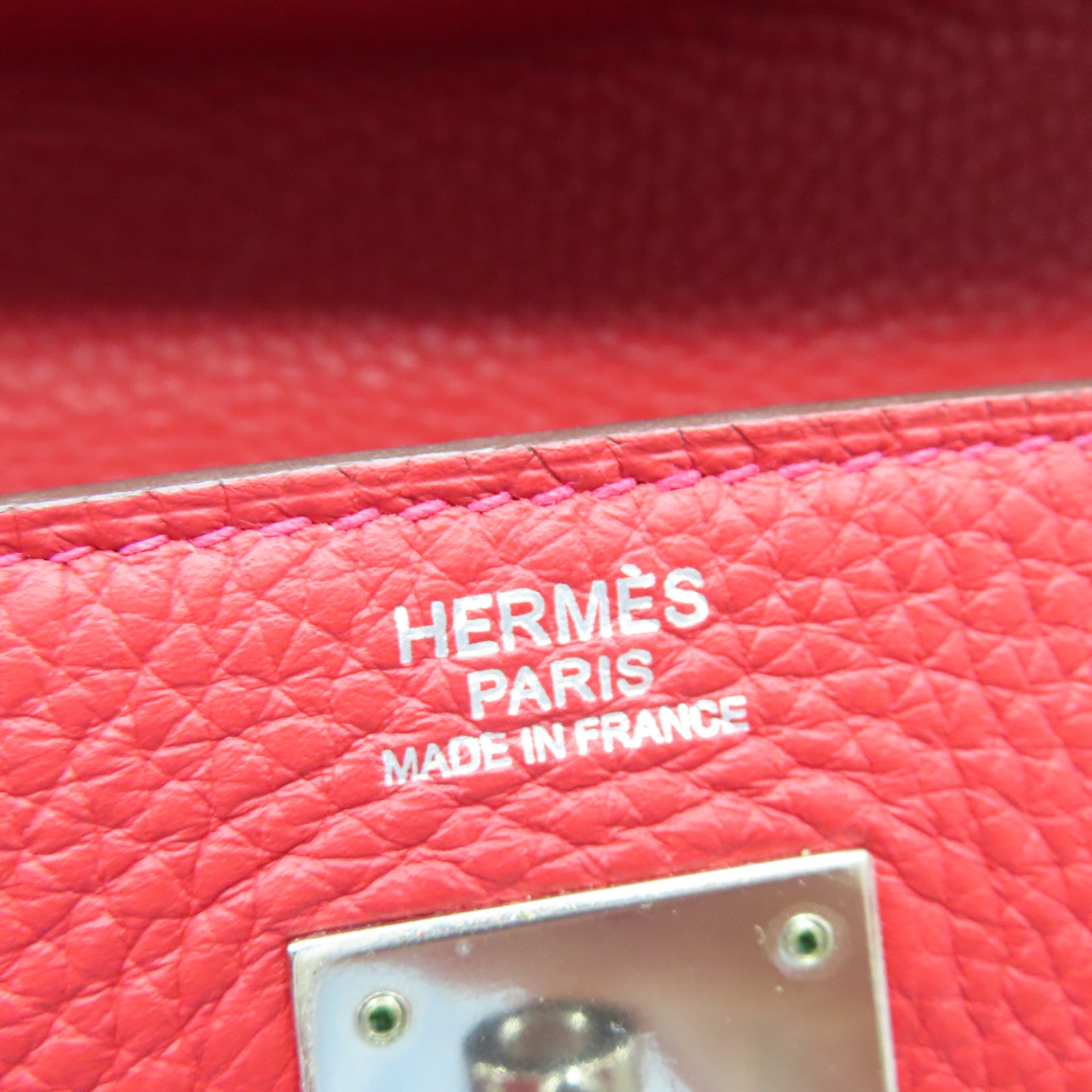 HERMES Taurillon Clemence皮革Kelly 32银扣手挽肩背两用袋法拉利红色