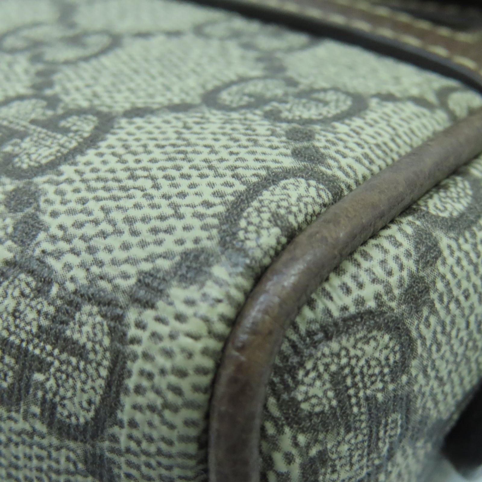 GUCCI 塗層帆布Ophidia GG Supreme金扣肩背袋棕色