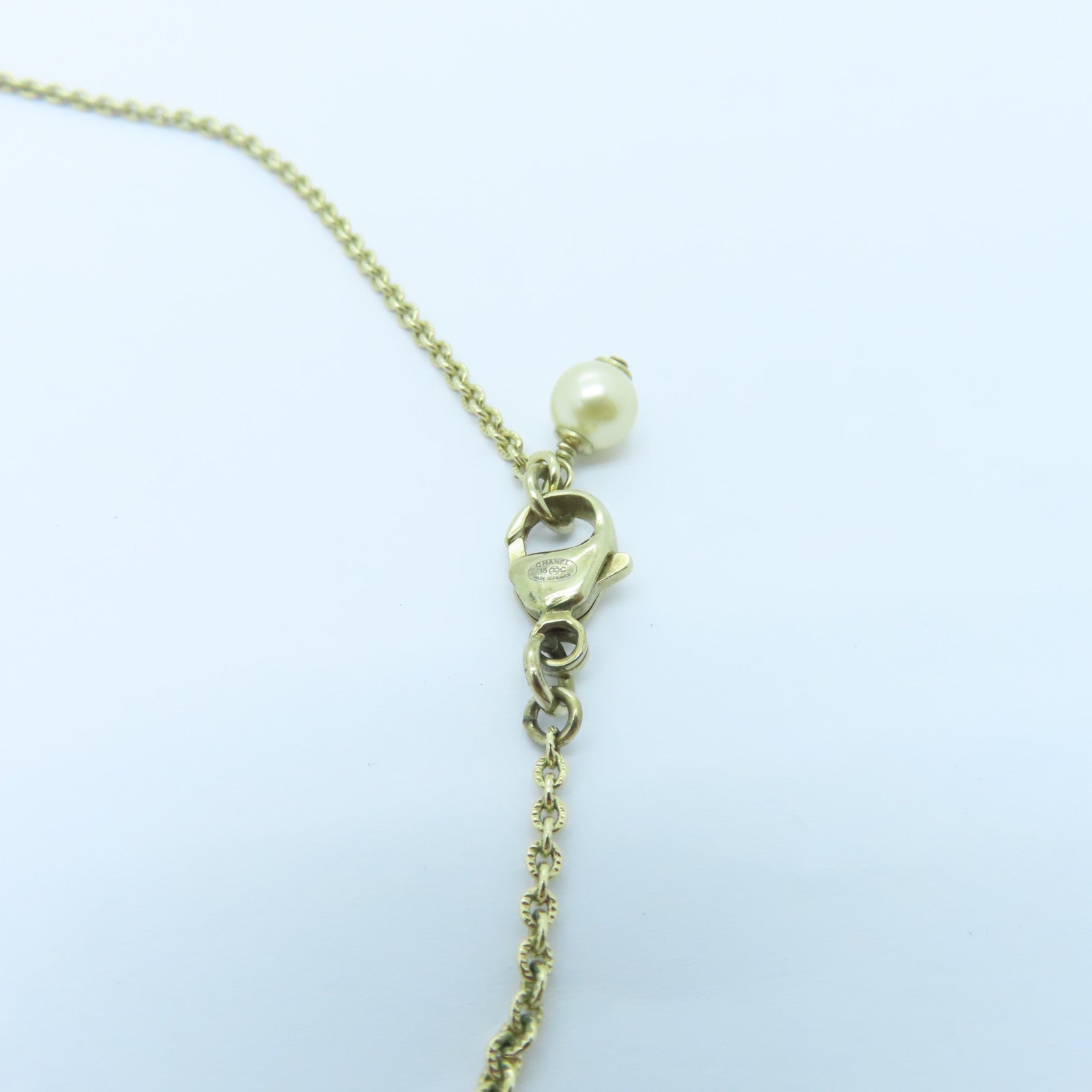 CHANEL Metal/PVC Necklaces Gold/White