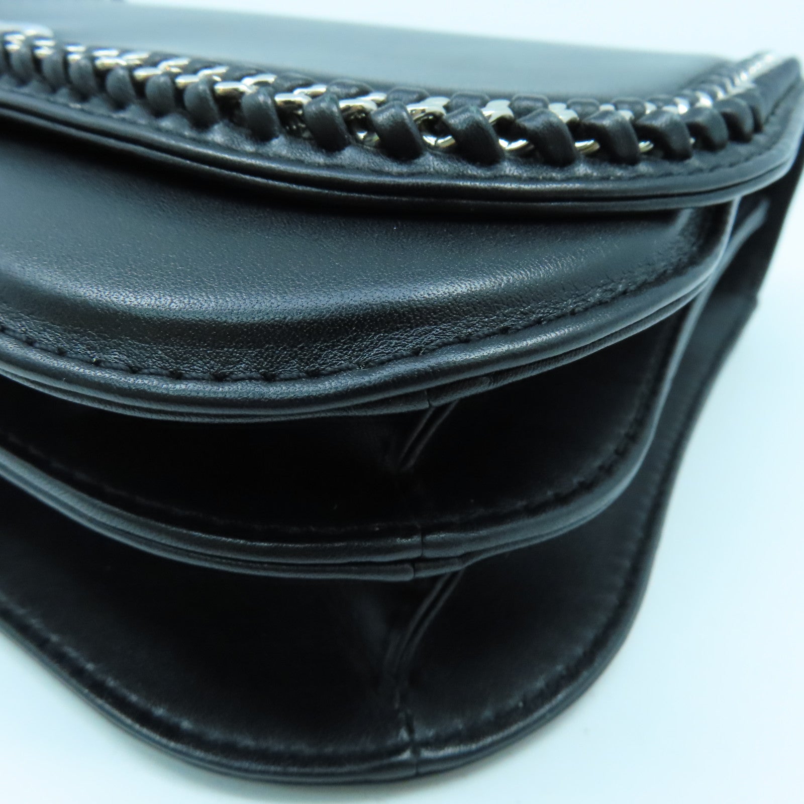 CHANEL Cowhide Leather Chain Shoulder Bag Silver Buckle Chain Belt Shoulder Bag Black