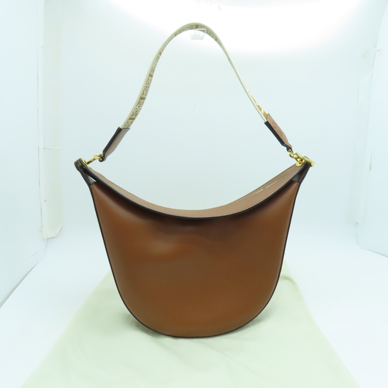 LOEWE 牛皮皮革Luna Bag金扣肩背袋啡色