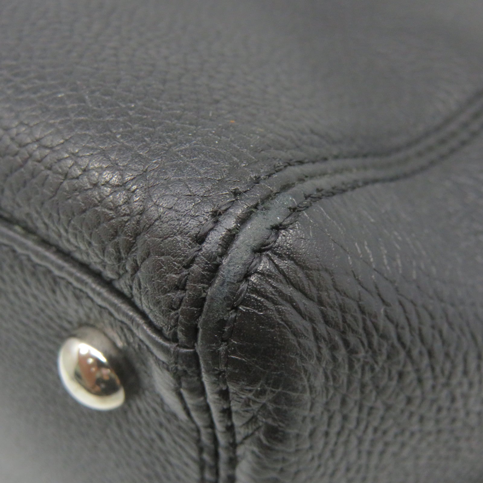 CHANEL 【激減優惠】牛皮皮革Tote Bag銀扣手挽袋黑色