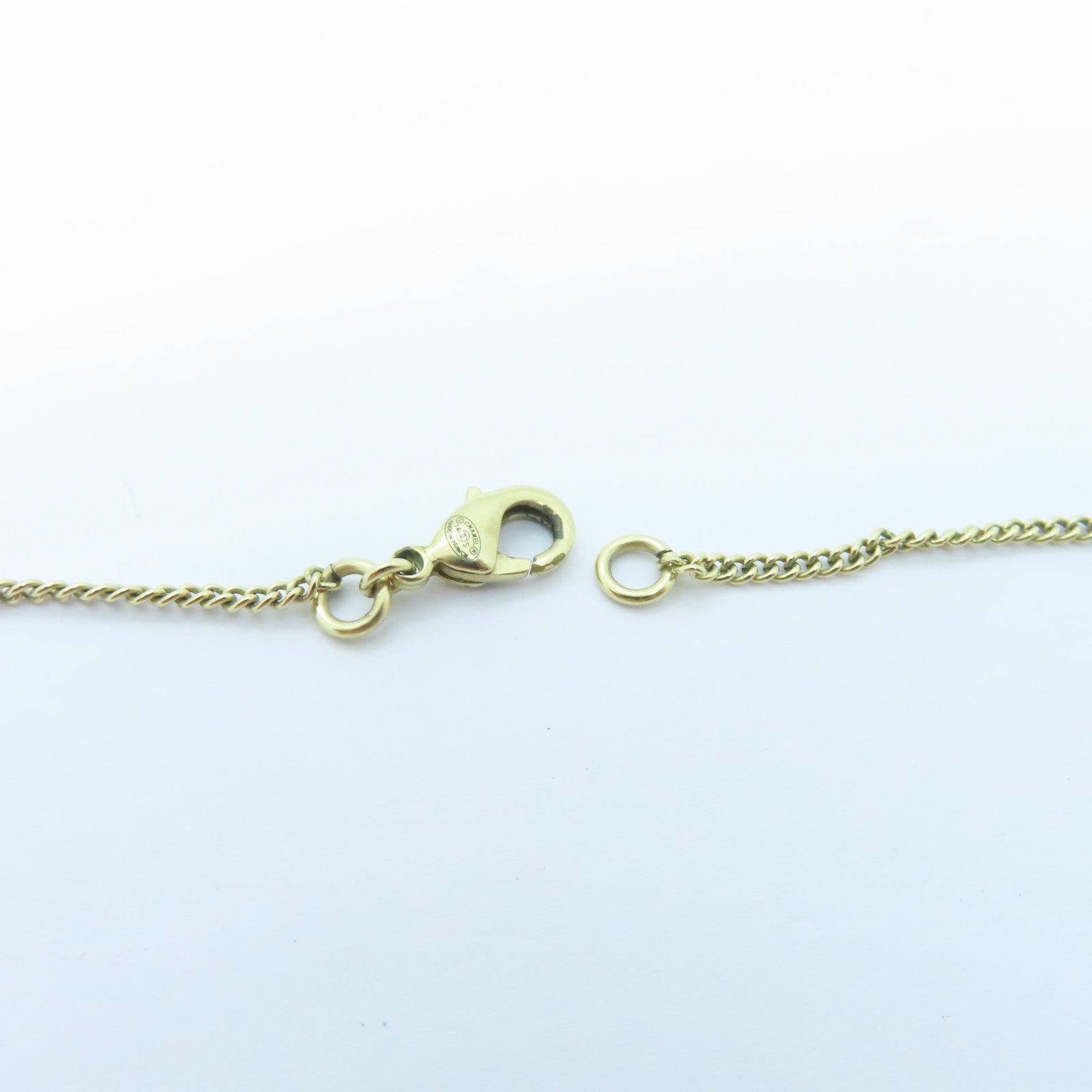 CHANEL Metal/PVC Necklace Gold/White