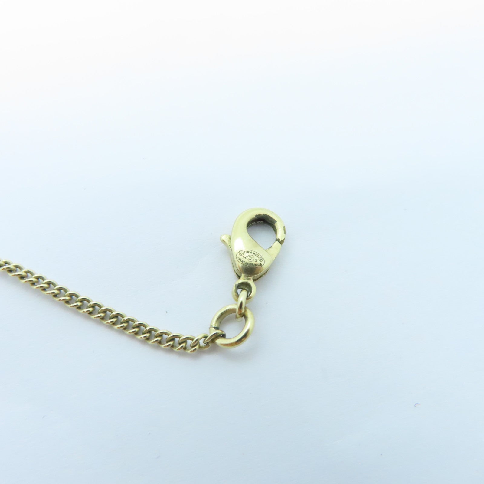 CHANEL Metal/PVC Necklace Gold/White