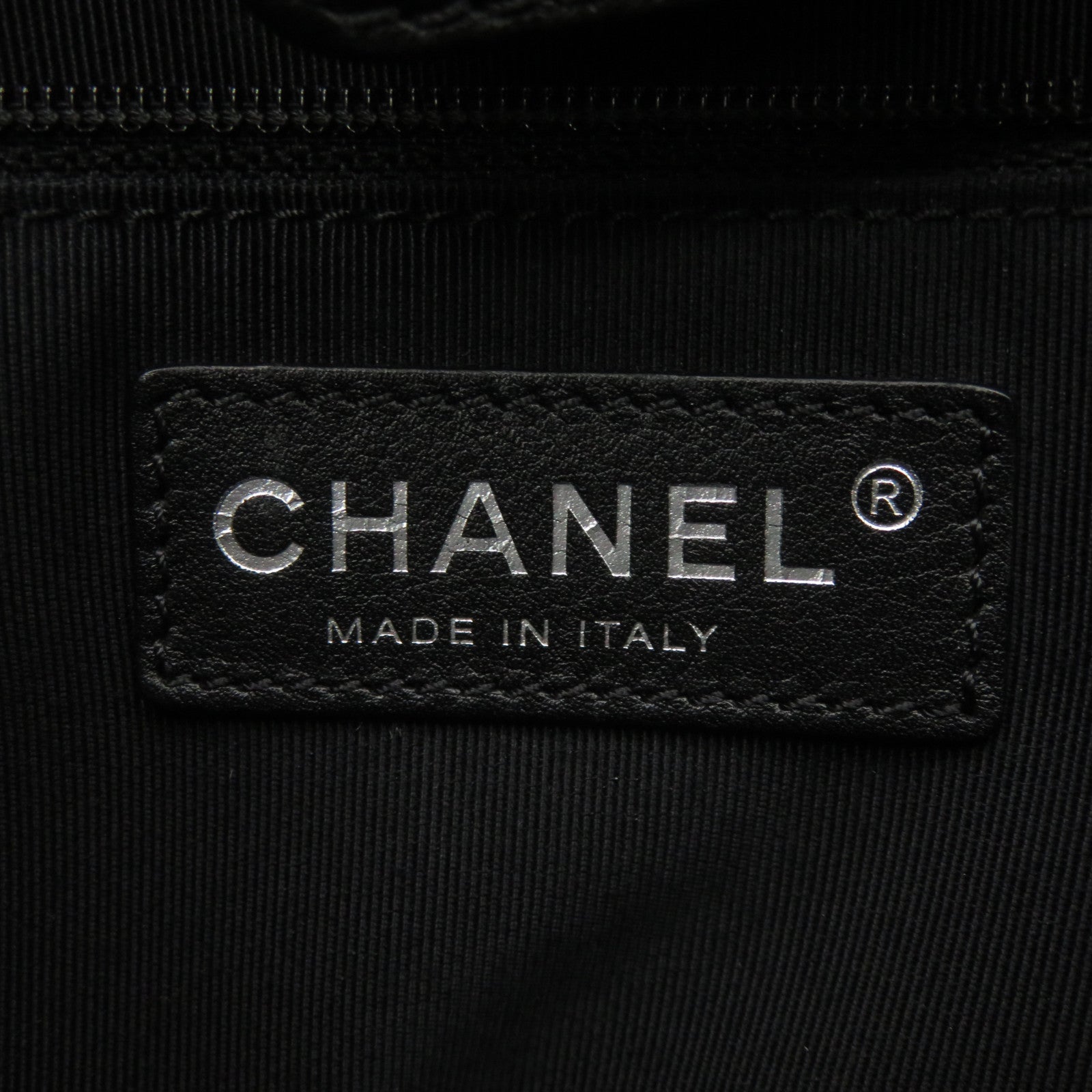 CHANEL 【激減優惠】牛皮皮革Tote Bag銀扣手挽袋黑色