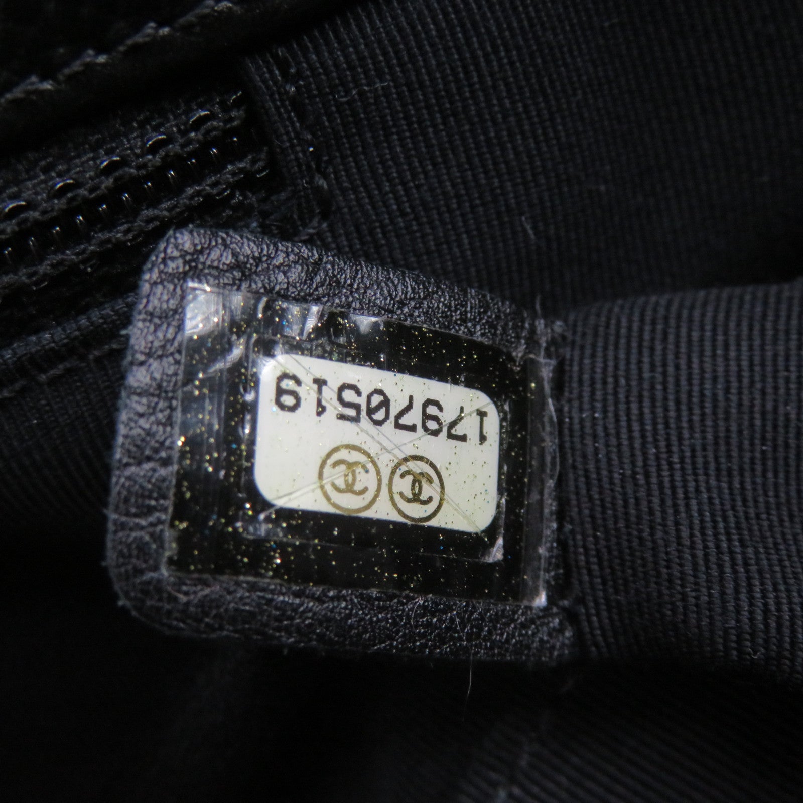 CHANEL 【激減優惠】牛皮皮革Tote Bag銀扣手挽袋黑色