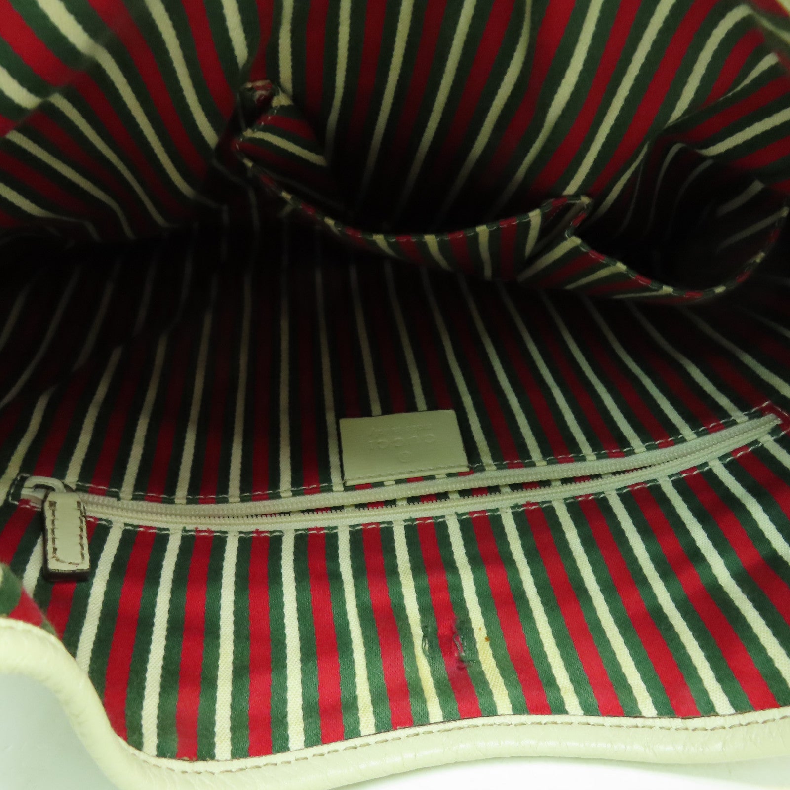 GUCCI 帆布Shoulder Bag金扣肩背袋白色