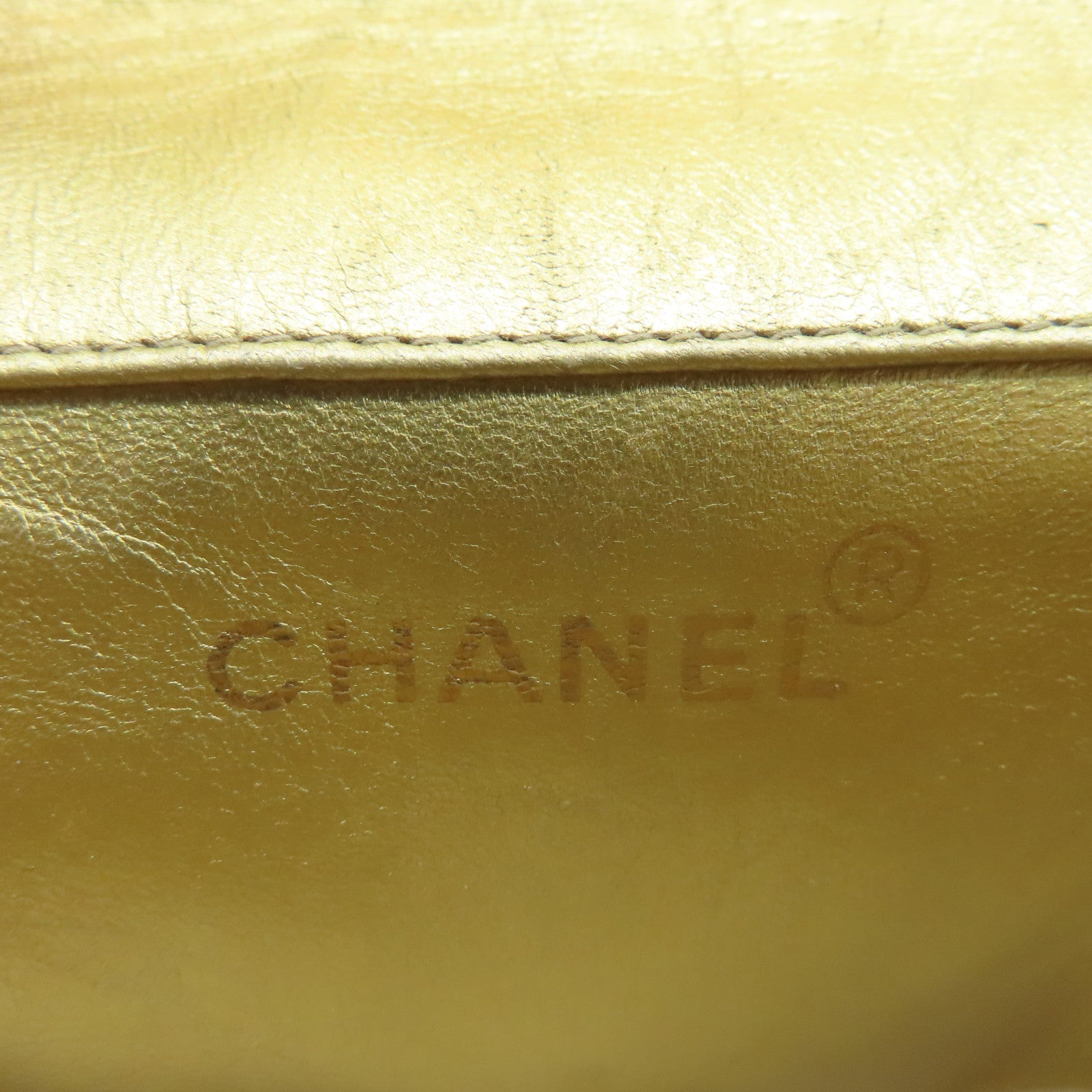 CHANEL 菱格羊皮皮革Rucksack金扣背包金色