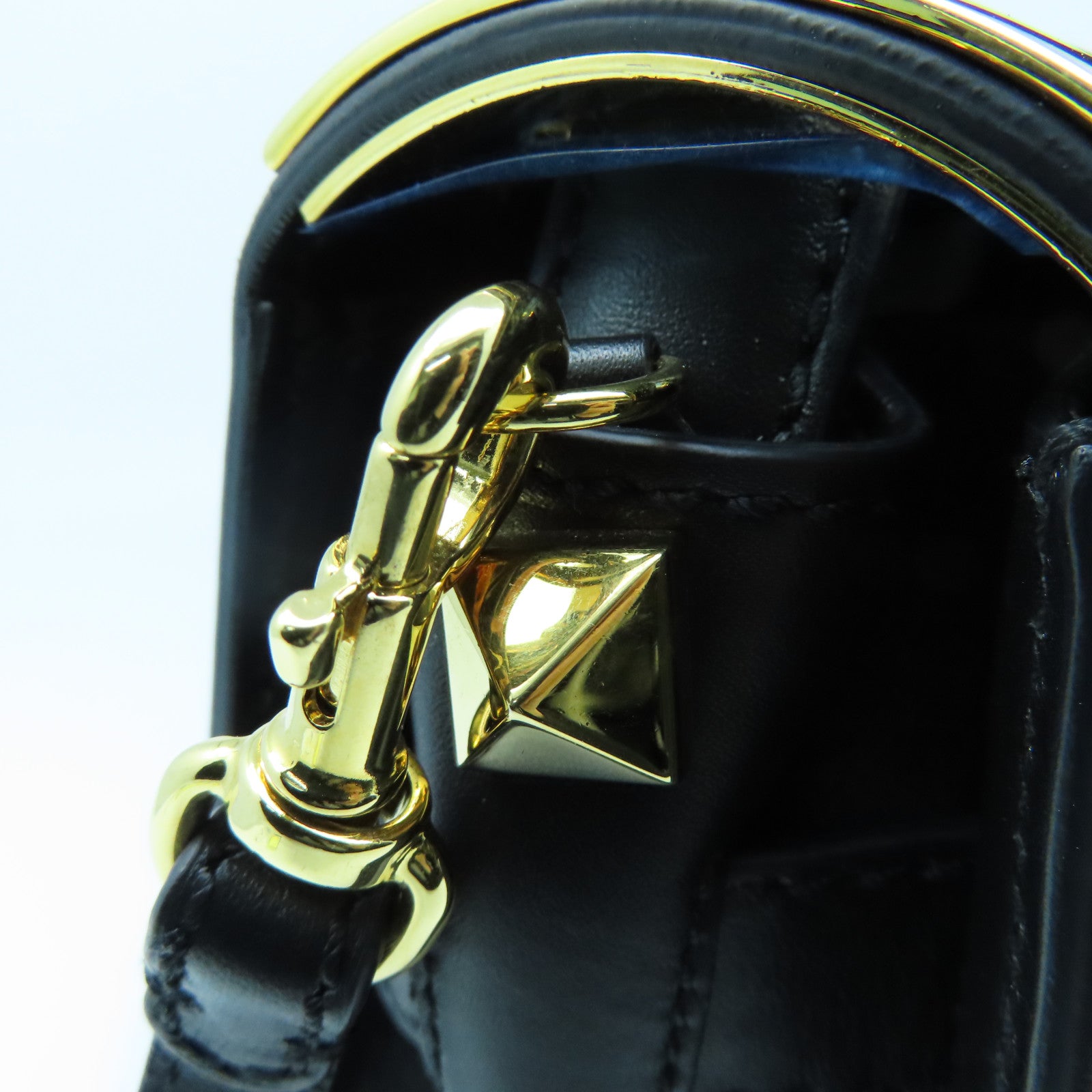 Valentino 【激減優惠】牛皮皮革2way Shoulder Bag金扣手挽肩背兩用袋黑色