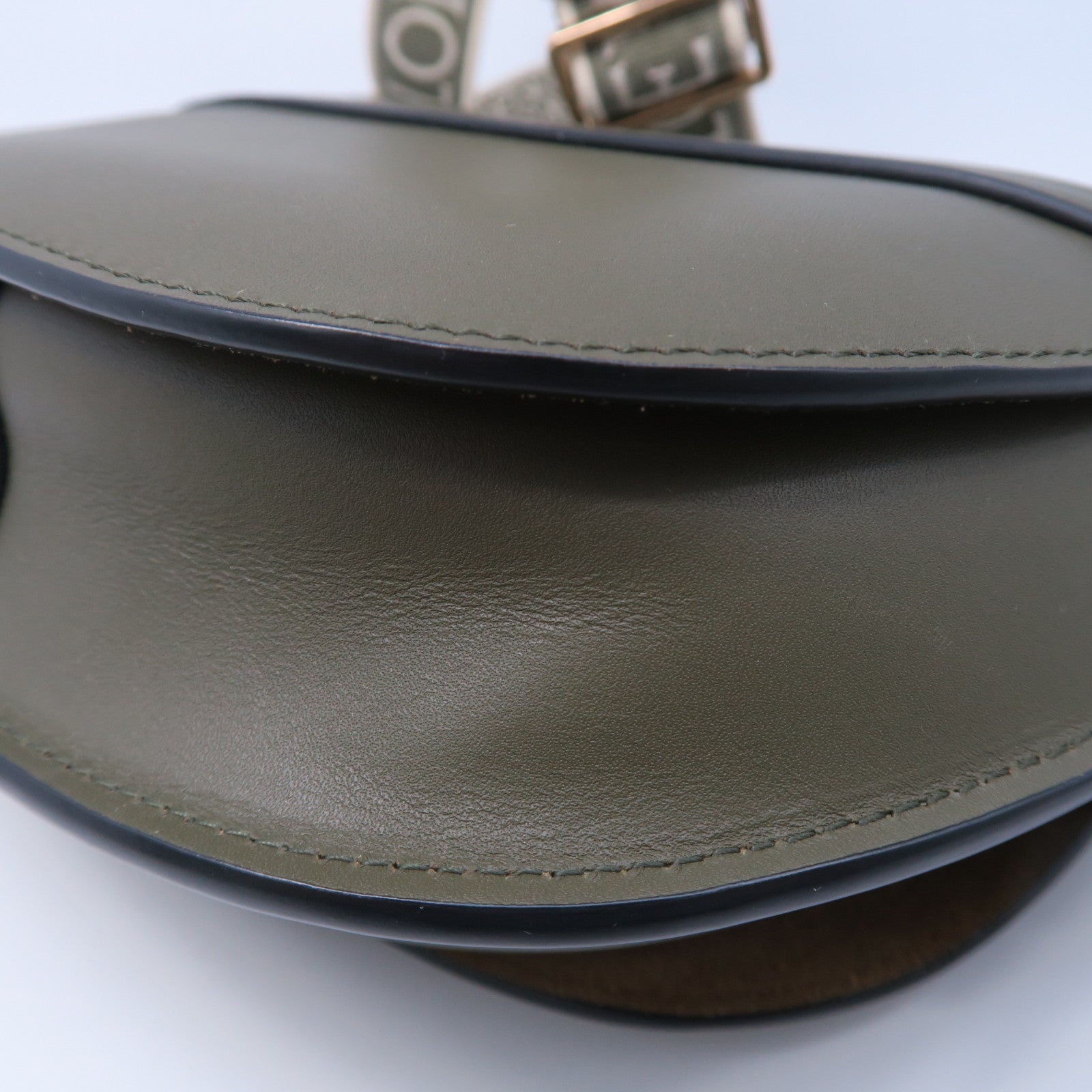 LOEWE 牛皮皮革Small Gate Bag金扣肩背袋綠色