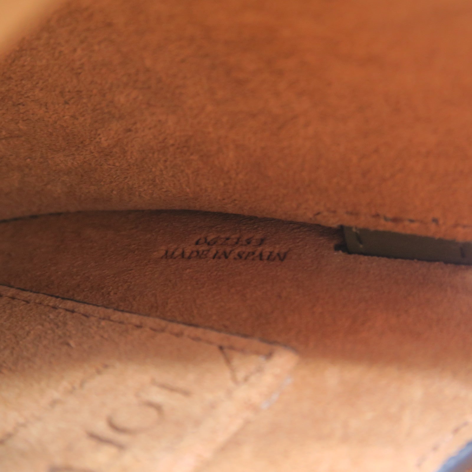 LOEWE 牛皮皮革Small Gate Bag金扣肩背袋綠色