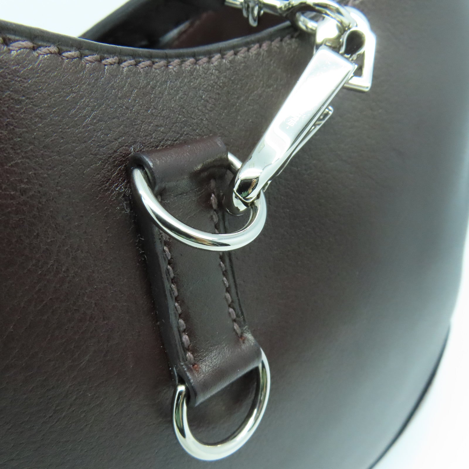 HERMES Evergrain皮革Trim Duo 24银扣手挽袋啡色