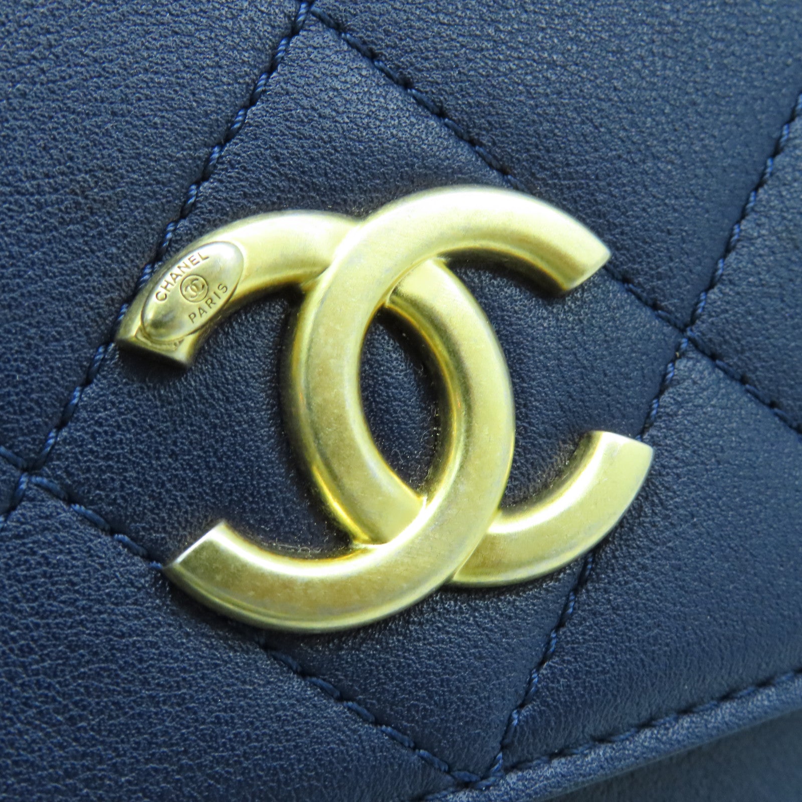 CHANEL rhombic cowhide leather Chain Shoulder Bag gold buckle chain shoulder bag blue