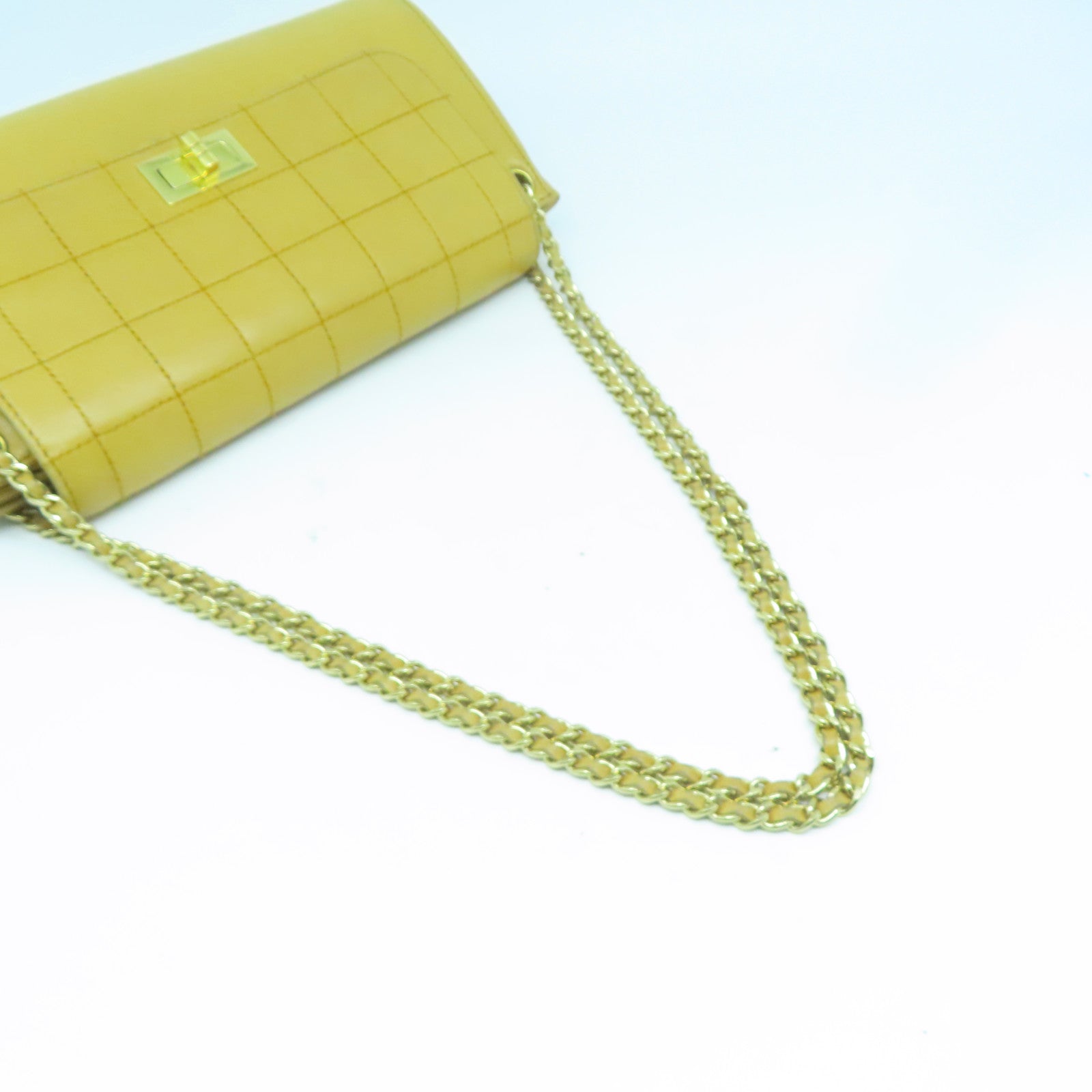 CHANEL 【激減優惠】牛皮皮革Chain Shoulder金扣鏈帶肩背袋黃色
