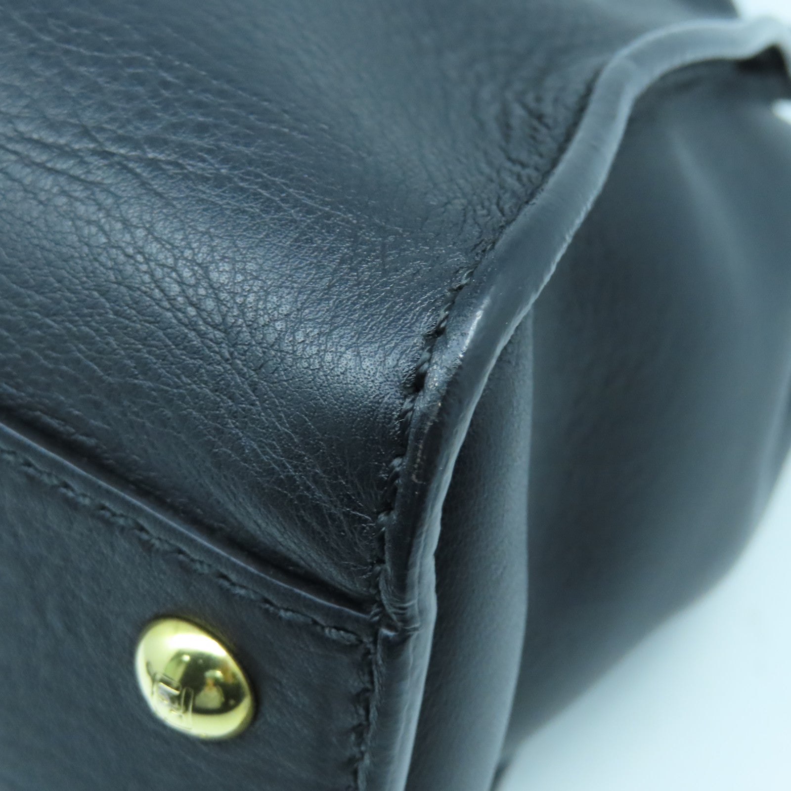 FENDI 牛皮皮革Peekaboo金扣手挽肩背兩用袋黑色