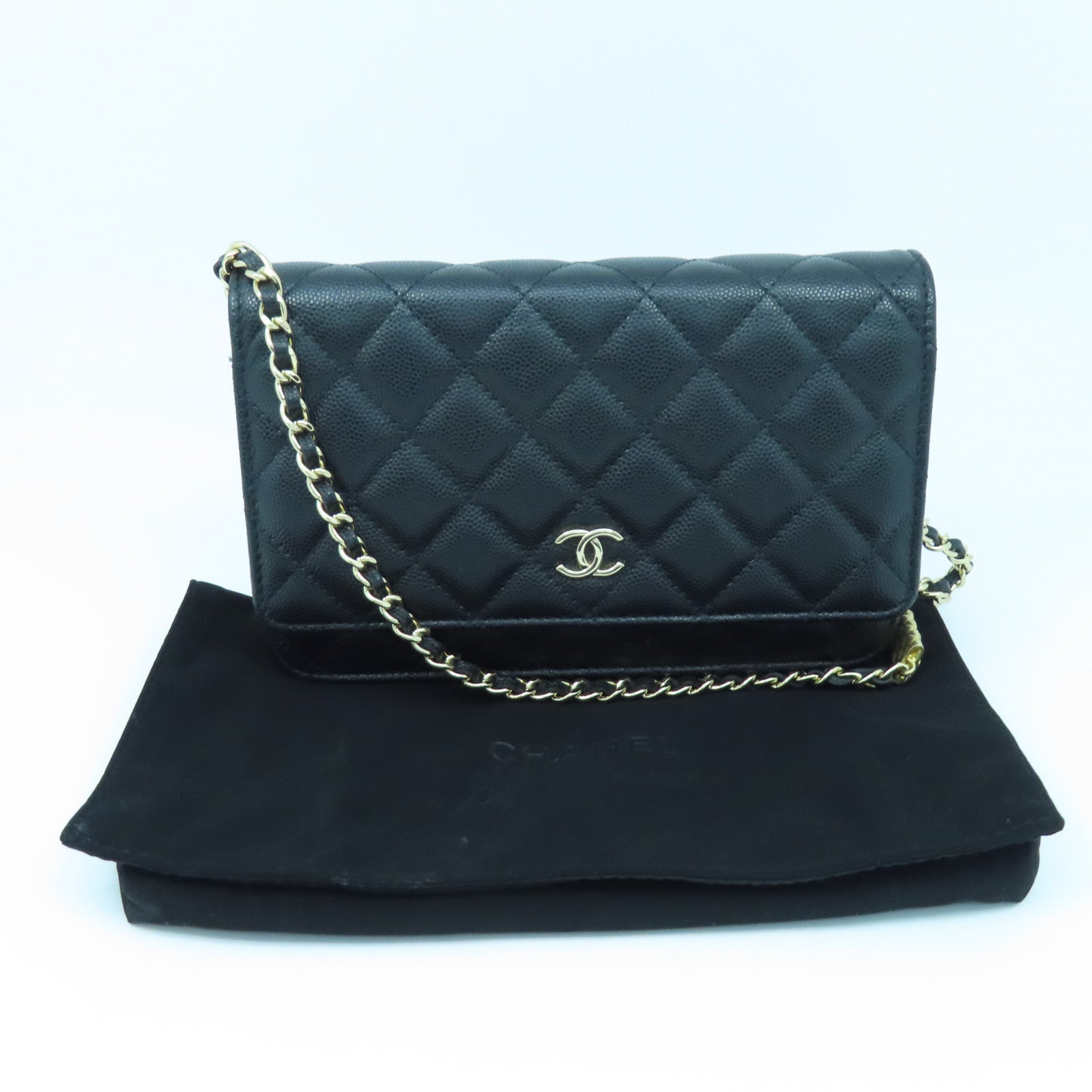 CHANEL 菱格Caviar皮革銀扣鏈帶肩背袋黑色