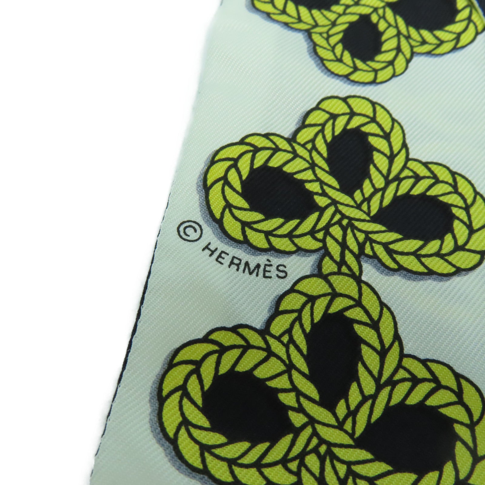 HERMES 絲質Twilly Scarf絲巾黑色/白色