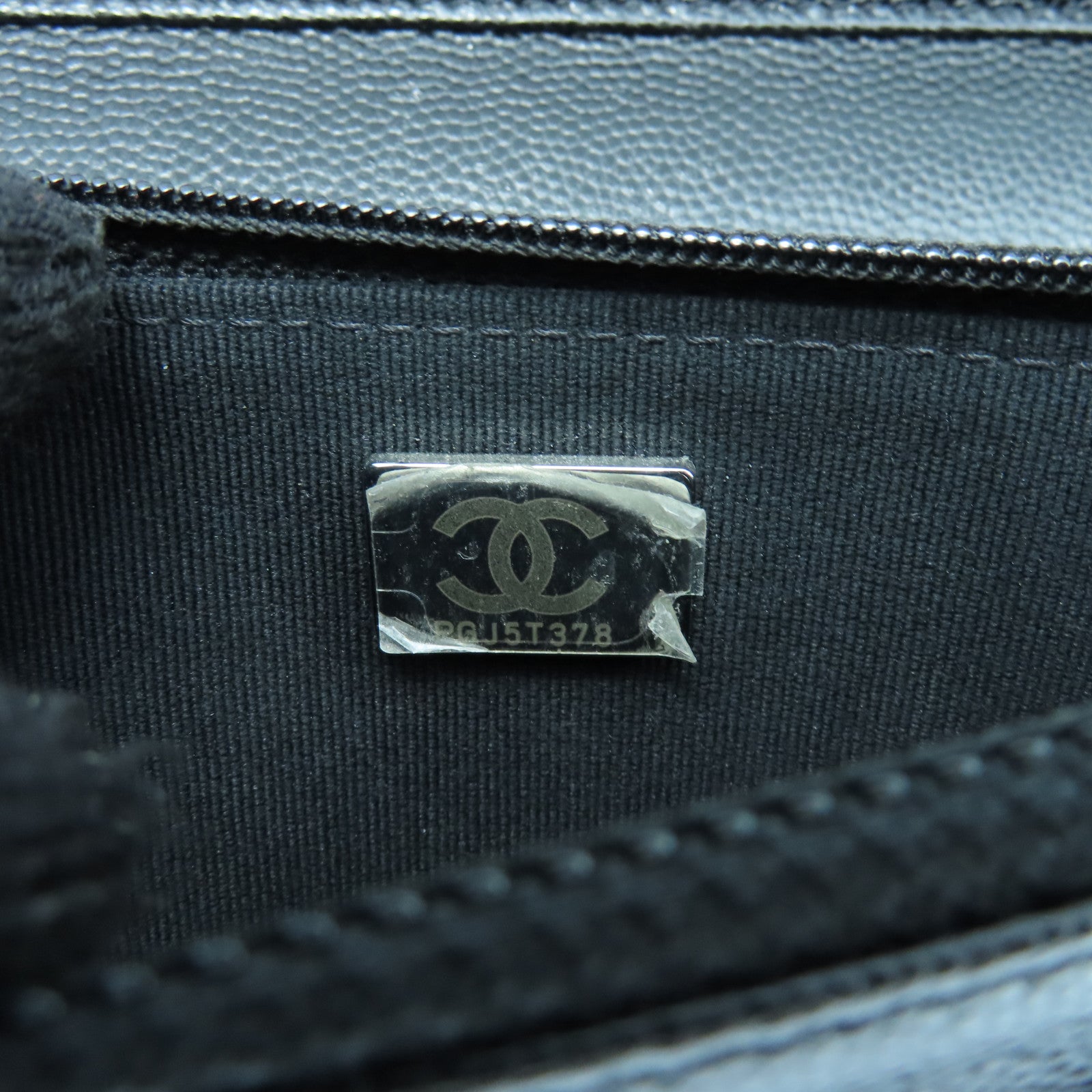 CHANEL 菱格Caviar皮革銀扣鏈帶肩背袋黑色