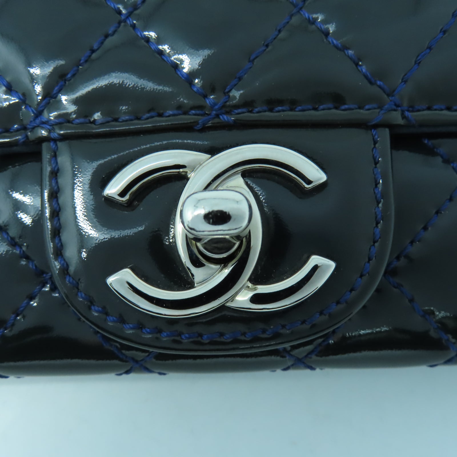 CHANEL 菱格漆皮皮革Chain Shoulder銀扣鏈帶肩背袋綠色