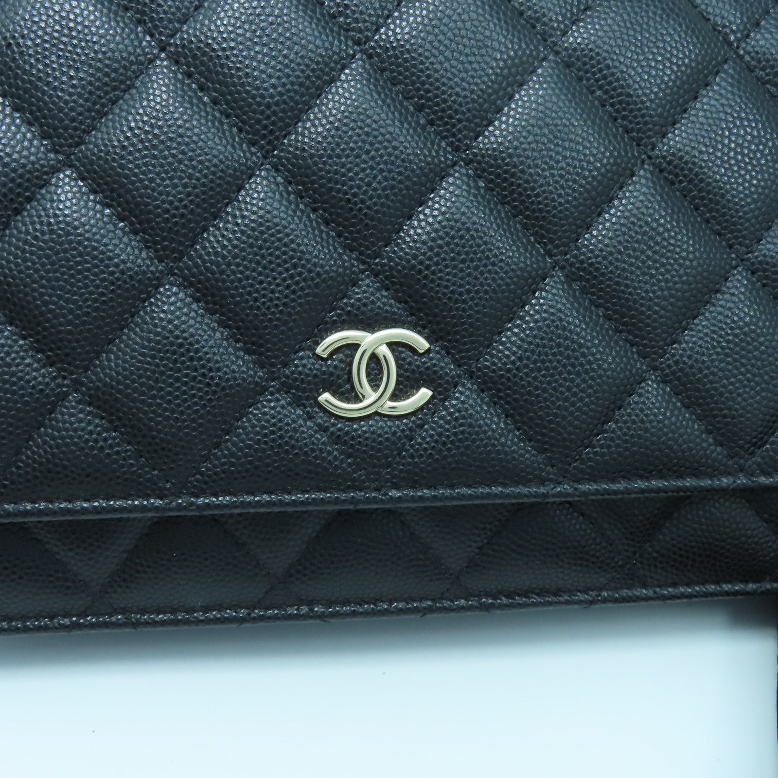 CHANEL 菱格Caviar皮革銀扣鏈帶肩背袋黑色