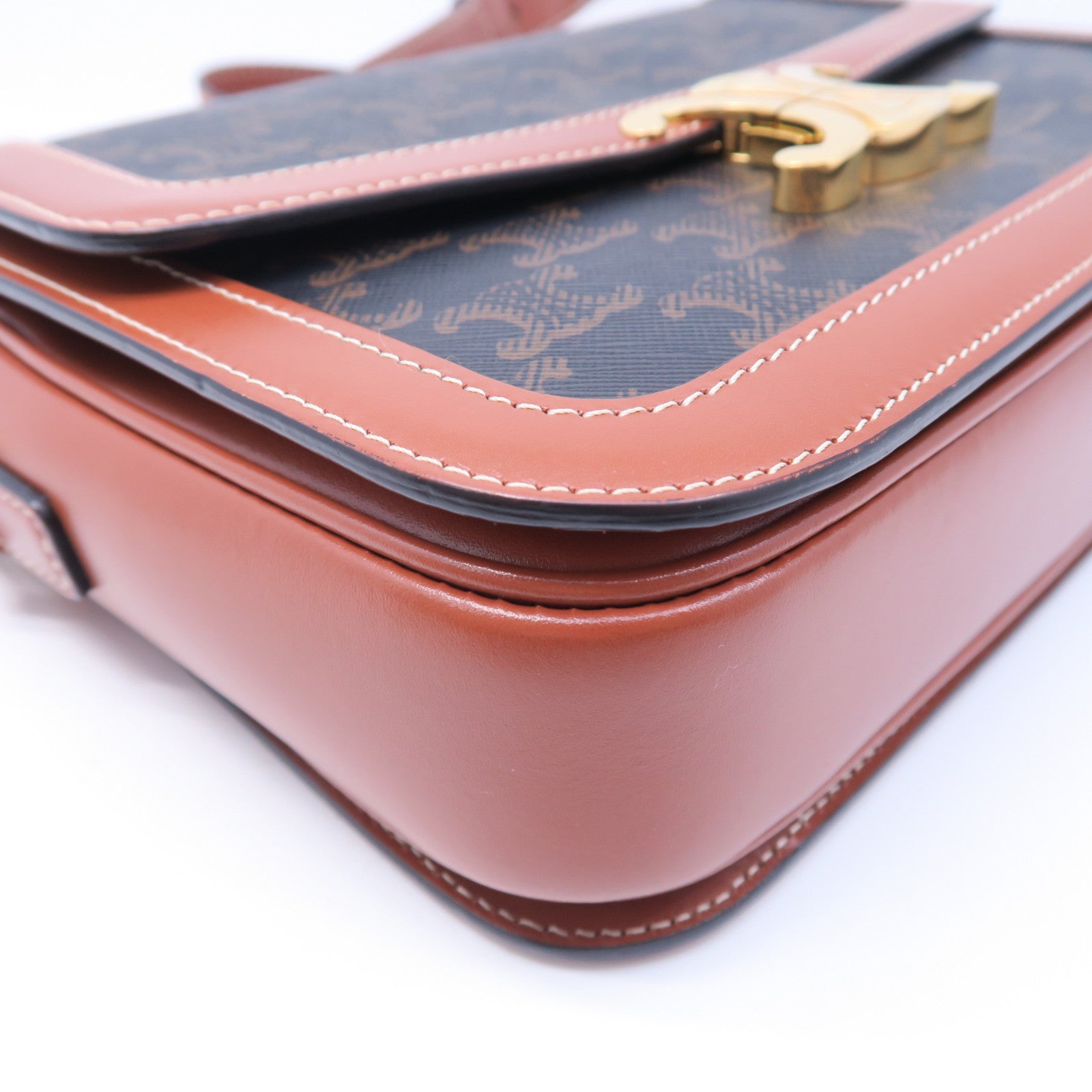 CELINE 牛皮皮革Classique Triomphe金扣肩背袋棕色