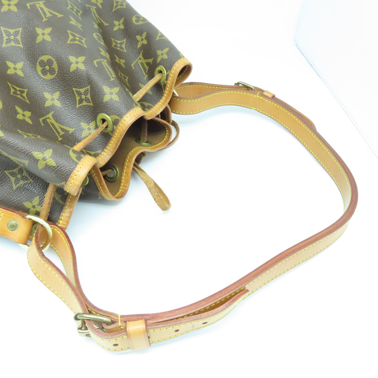 LOUIS VUITTON Monogram Noe Gold Buckle Shoulder Bag Brown