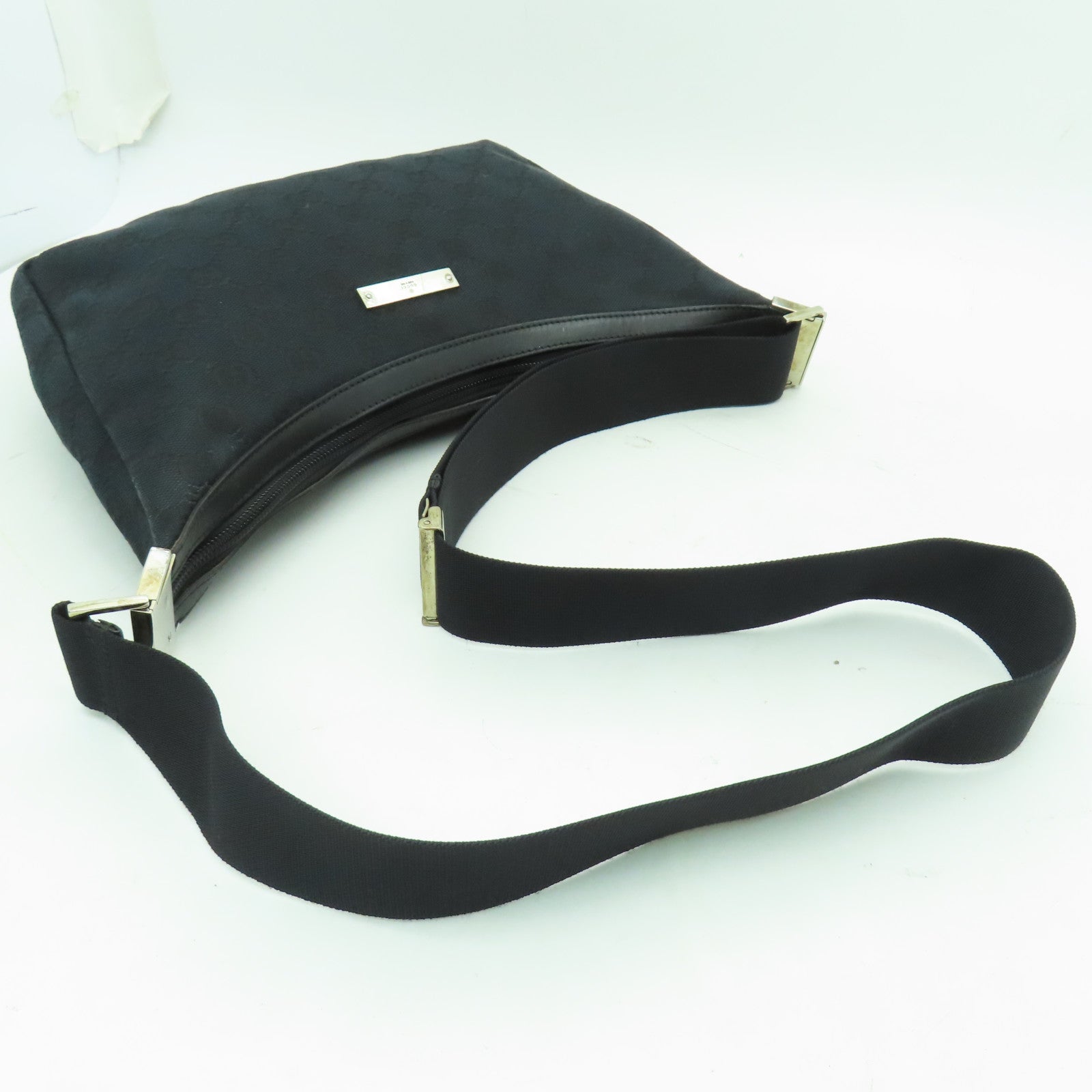 GUCCI 帆布Shoulder Bag銀扣肩背袋黑色