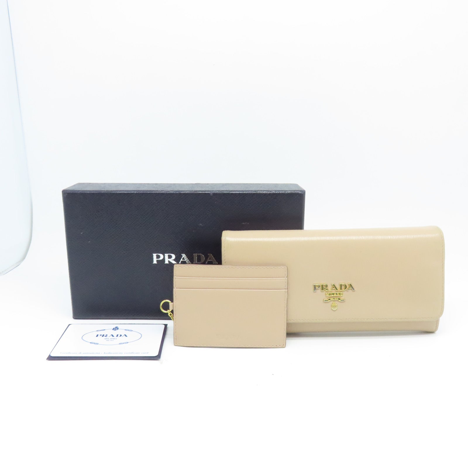 PRADA Vitello皮革Long Wallet金扣長錢包淺褐色