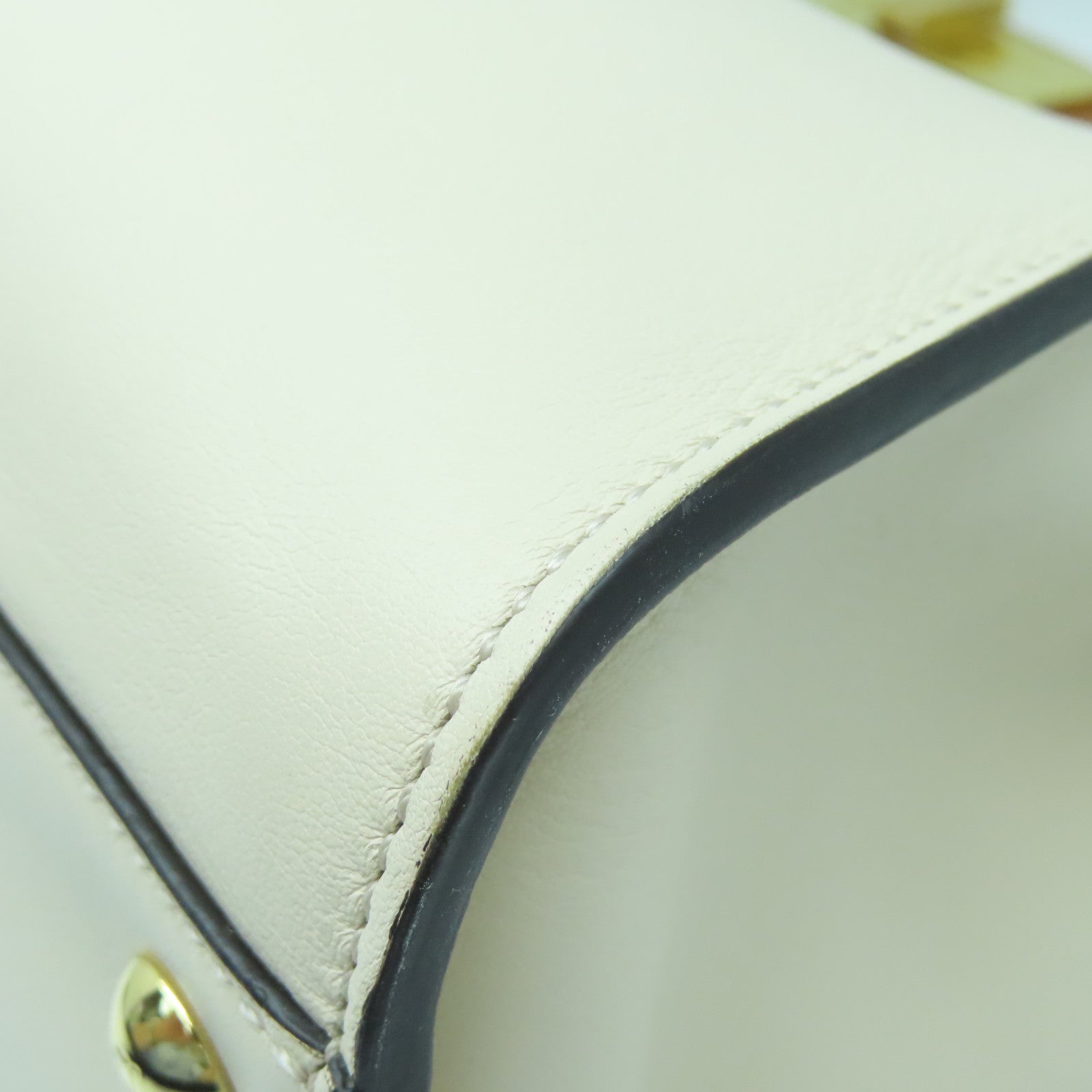 FENDI Cowhide Leather Peekaboo Handle Shoulder Bag White/Brown