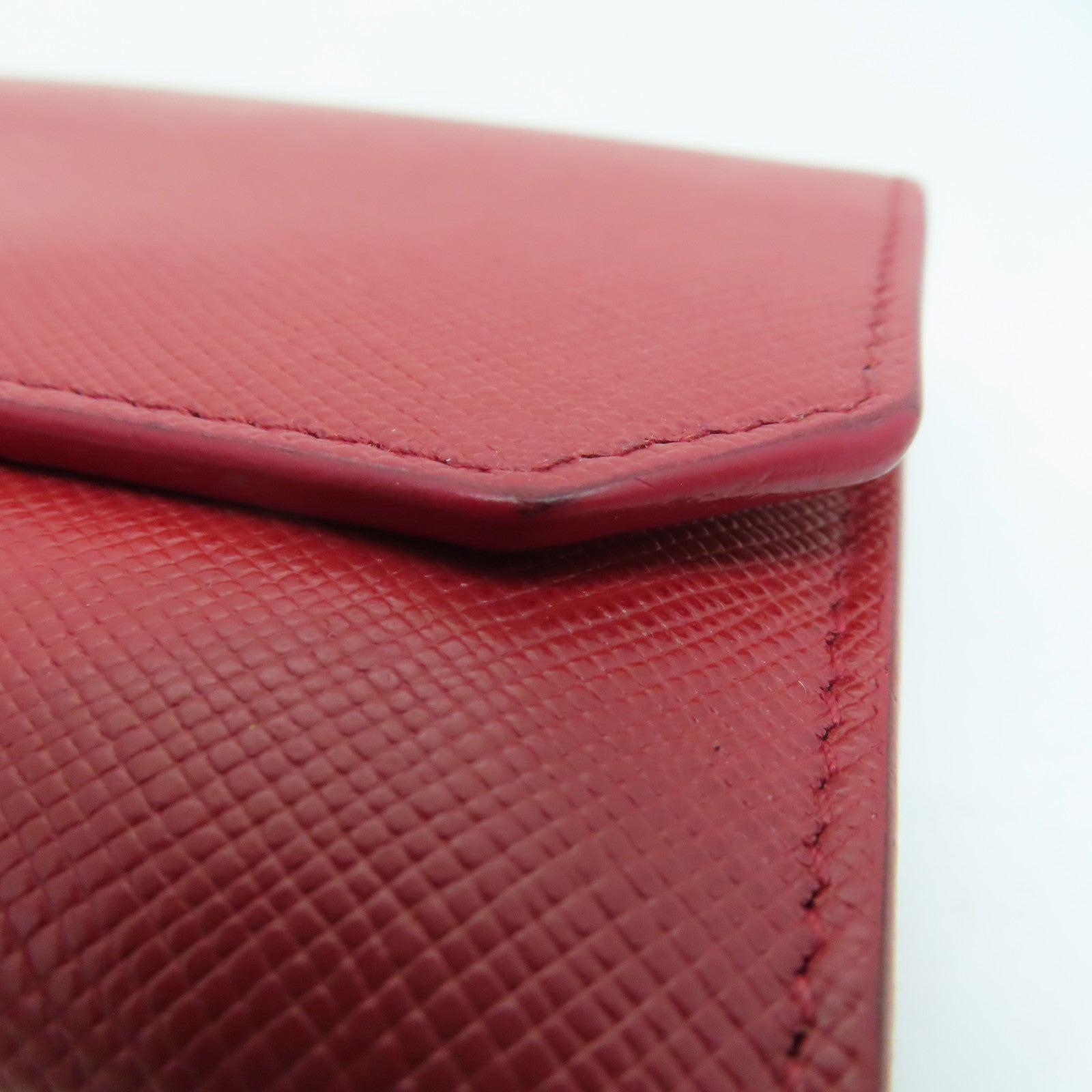 PRADA Saffiano皮革Card Case金扣卡片套紅色