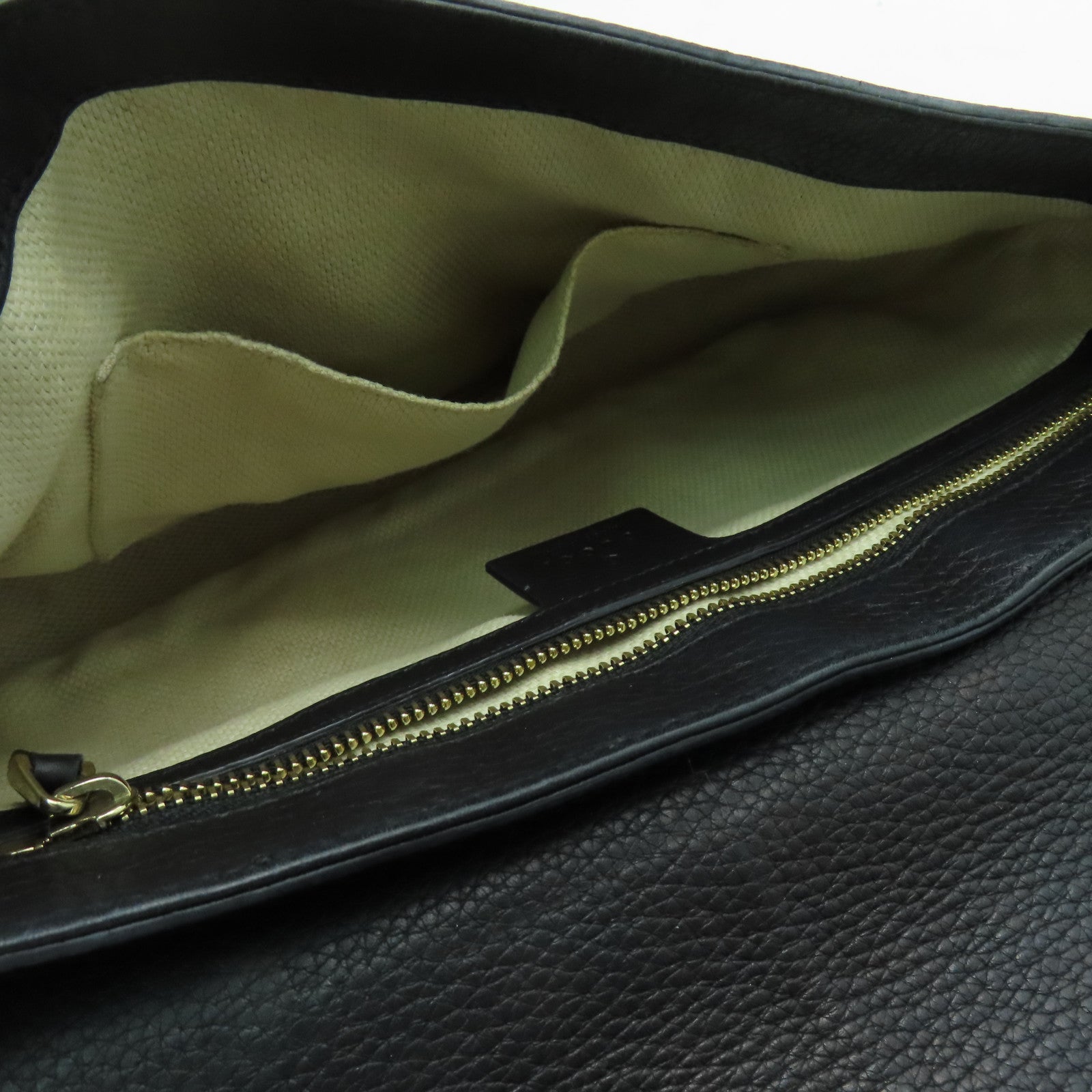GUCCI 牛皮皮革Soho Chain Shoulder金扣鏈帶肩背袋黑色
