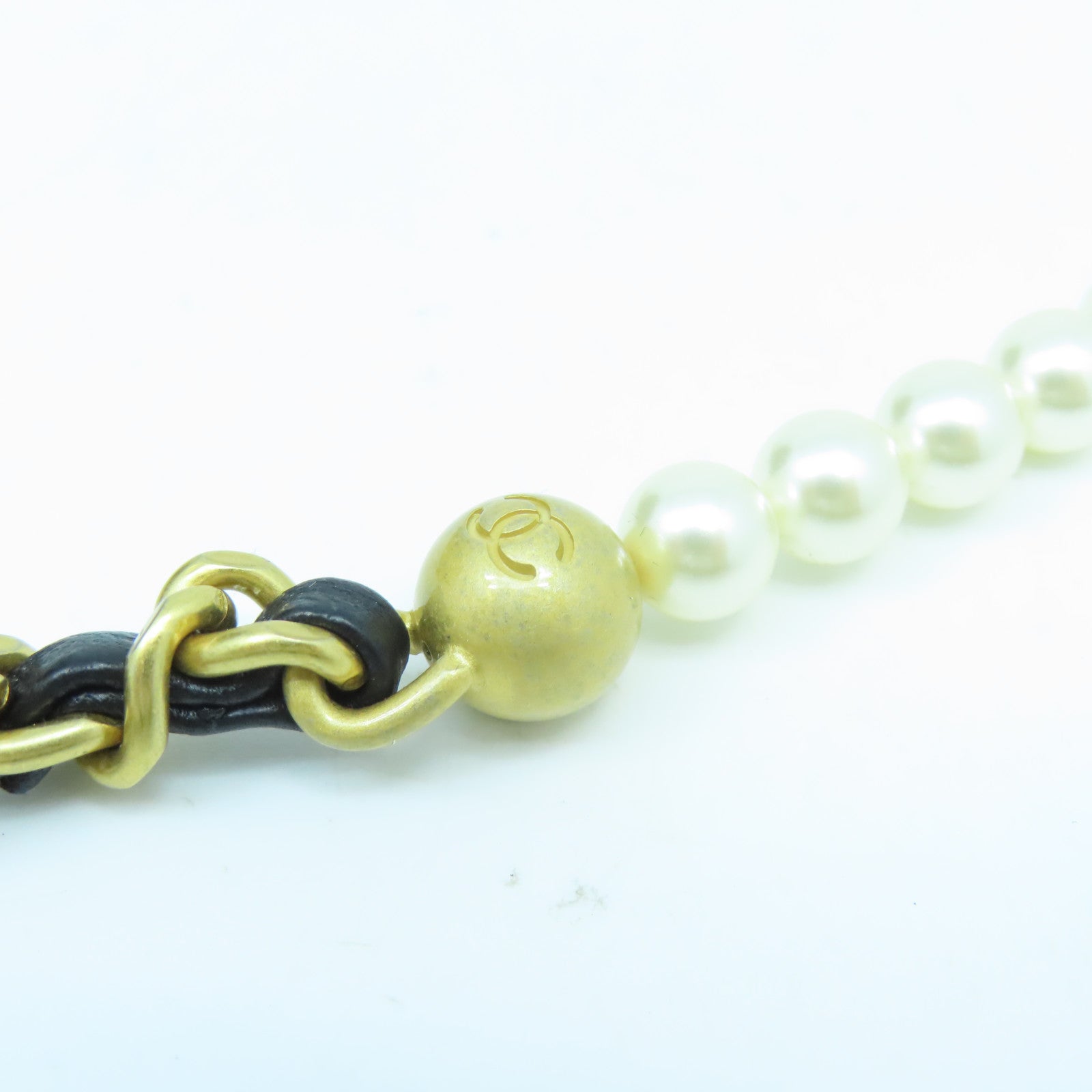 CHANEL 菱格羊皮皮革Pearl Chain Shoulder金扣鏈帶肩背袋黑色