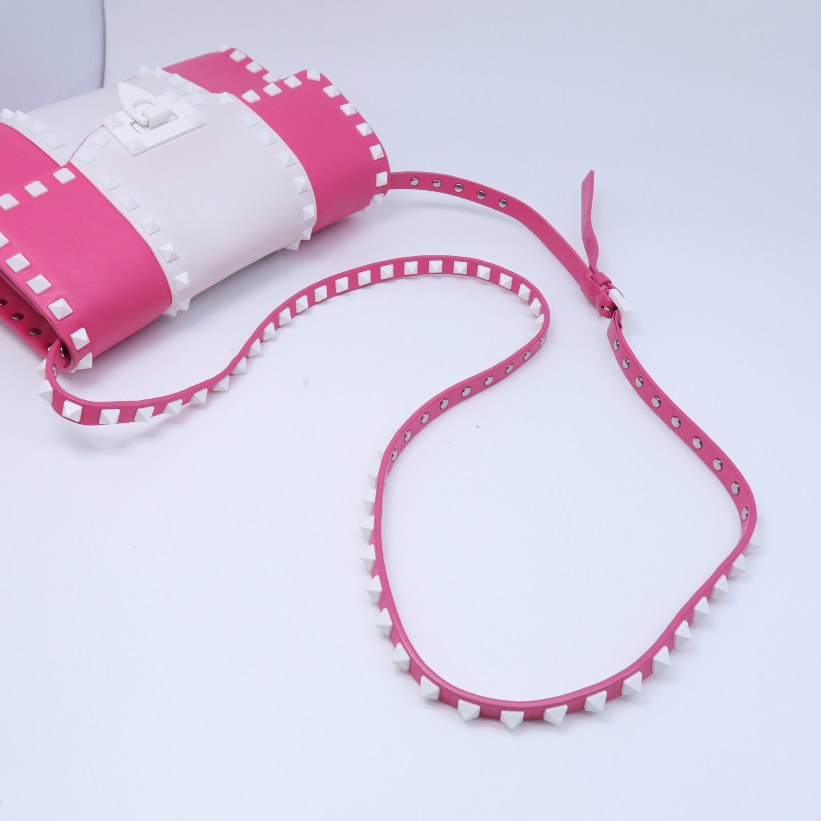 Valentino 牛皮皮革Rockstud Shoulder Bag銀扣肩背袋粉紅色/白色