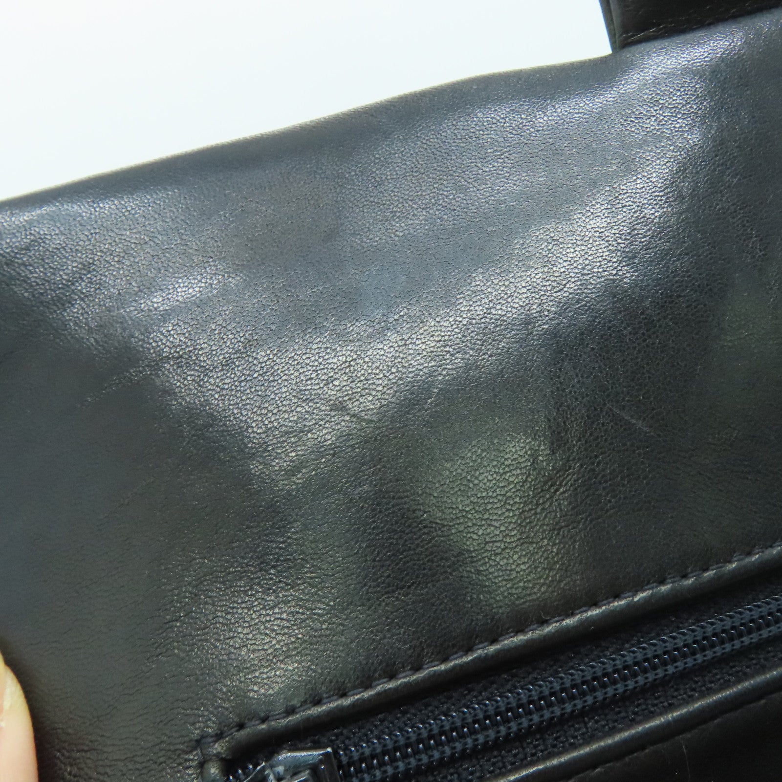 CHANEL [Sharp Discount] Rhombus Sheepskin Leather Vintage Classic 25㎝ Gold Buckle Shoulder Bag Black
