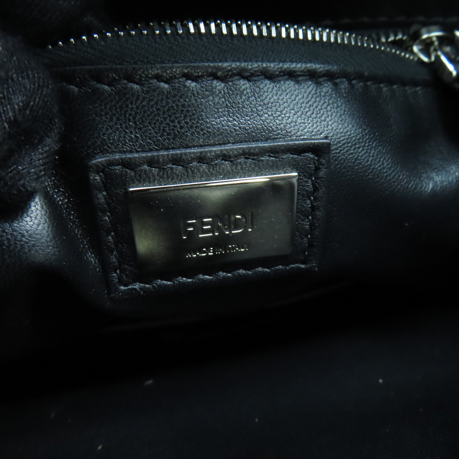 FENDI 牛皮皮革Mini Peekaboo銀扣手挽肩背兩用袋黑色/藍色