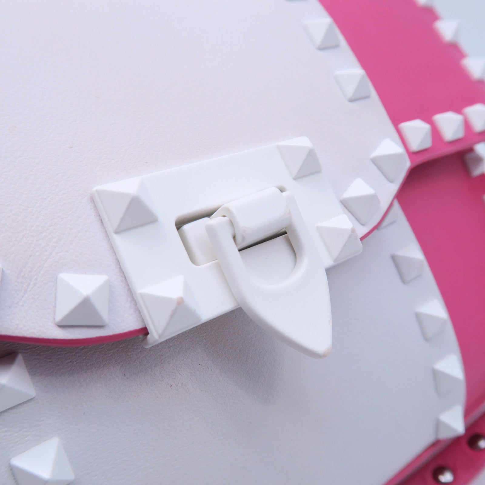 Valentino 牛皮皮革Rockstud Shoulder Bag銀扣肩背袋粉紅色/白色