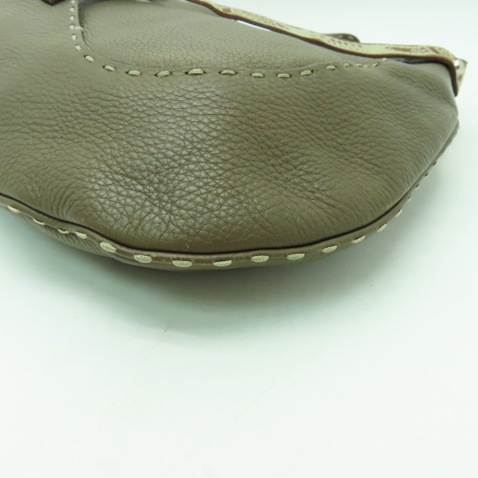 FENDI 牛皮皮革Selleria Hobo銀扣肩背袋啡色