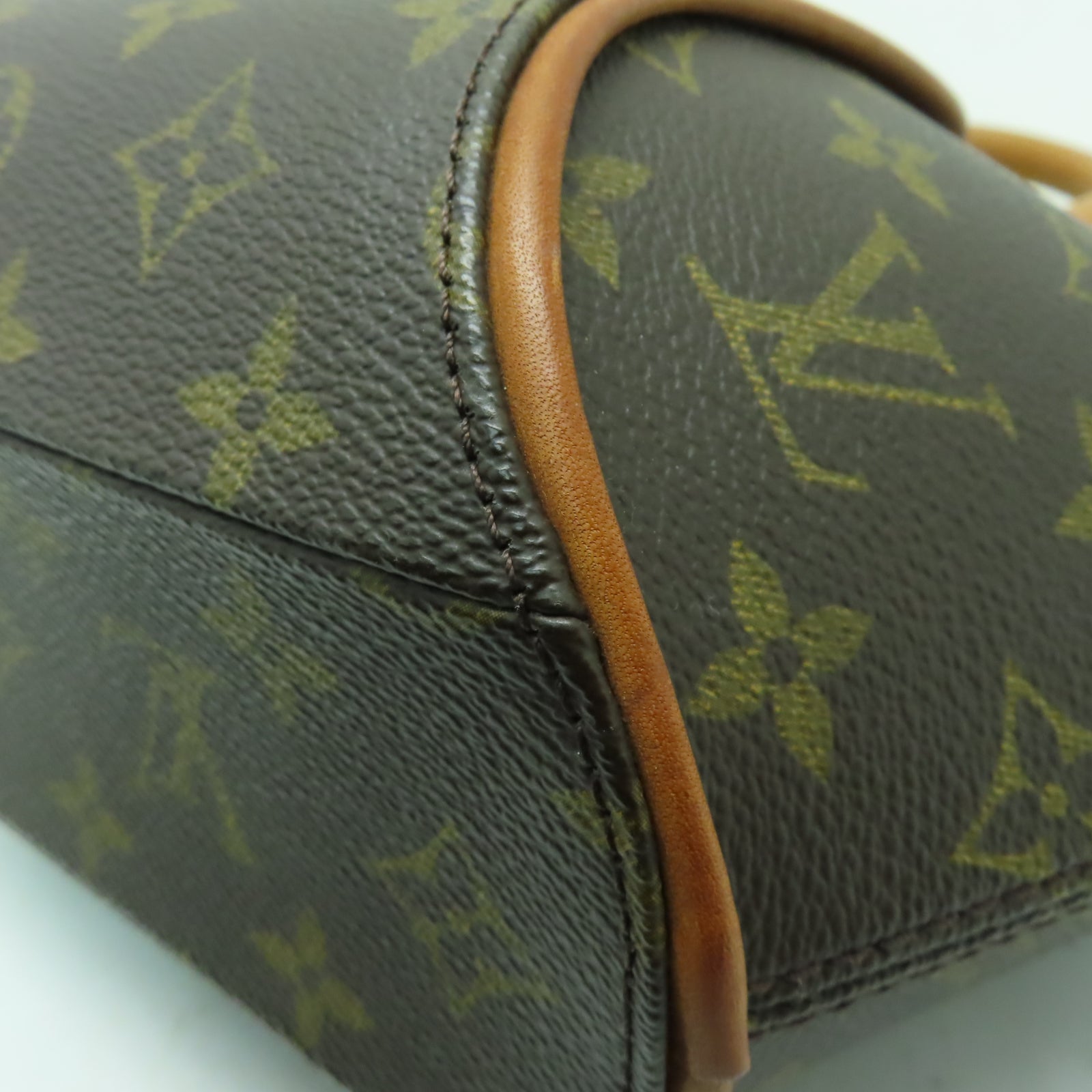 LOUIS VUITTON Monogram Elipse PM金扣手挽袋啡色