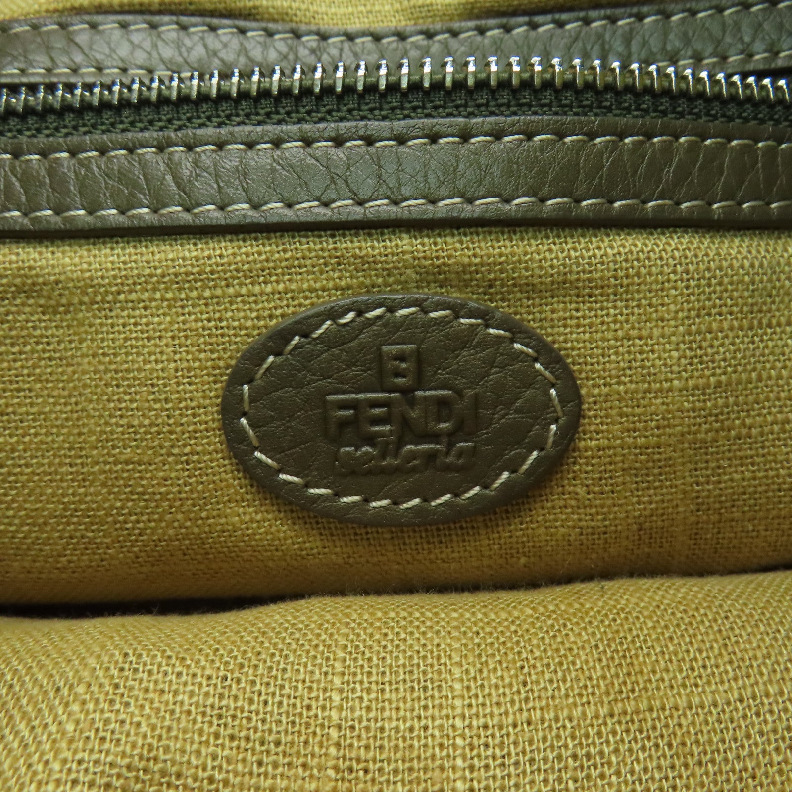 FENDI 牛皮皮革Selleria Hobo銀扣肩背袋啡色